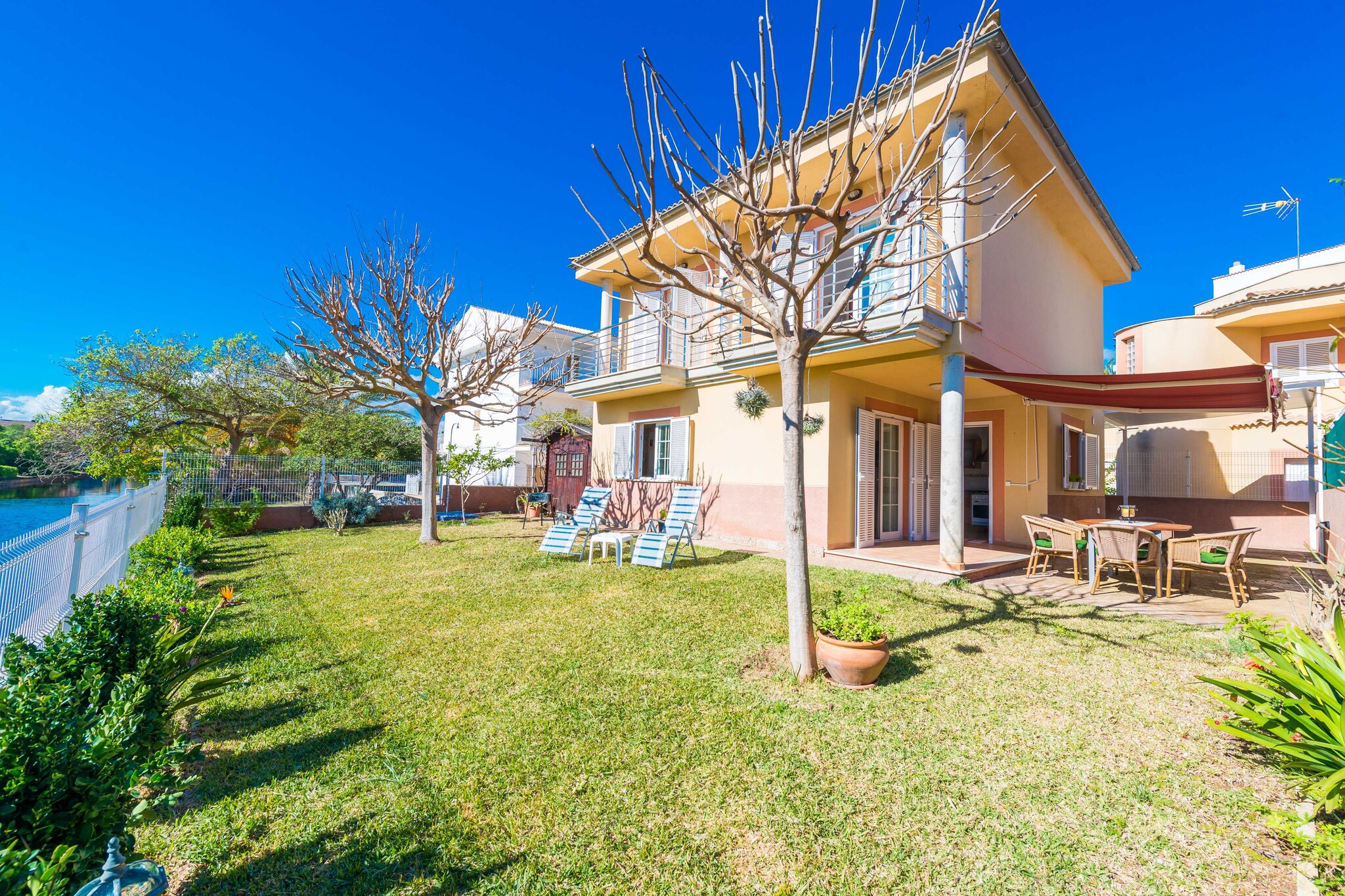Villa Rosa - House In Platja D'alcúdia. Free Wifi