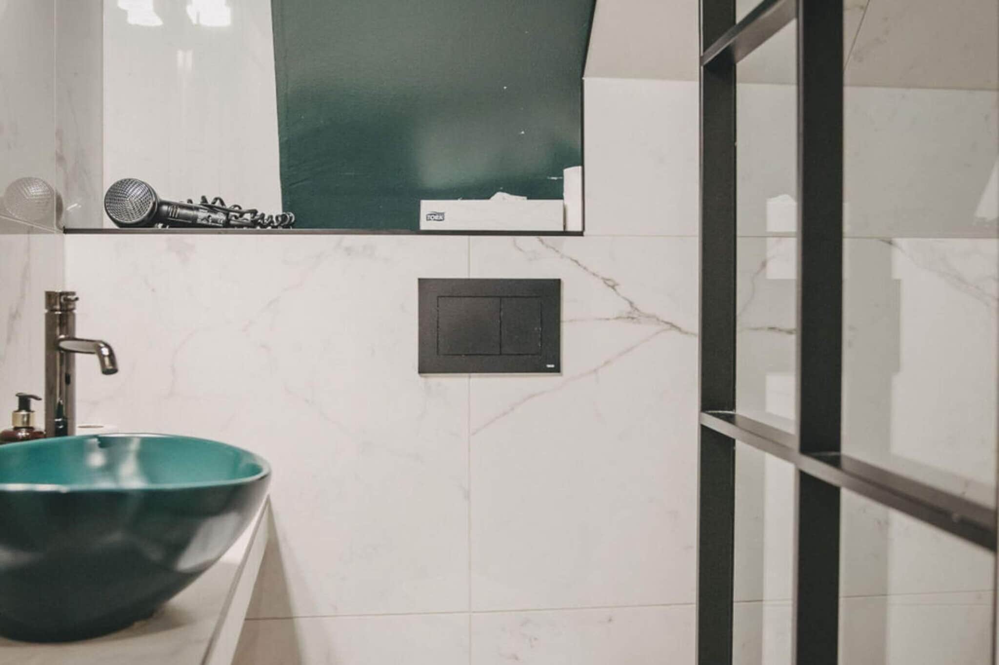 Casa Vella (vall Petit)-Badkamer