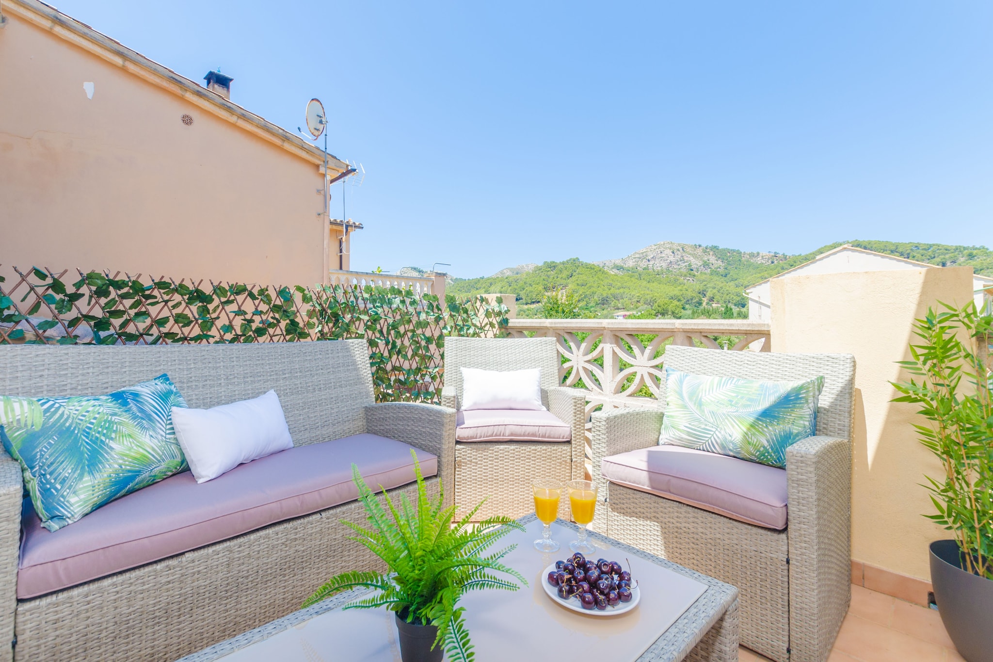 Can Damia - House In S'arracó. Free Wifi