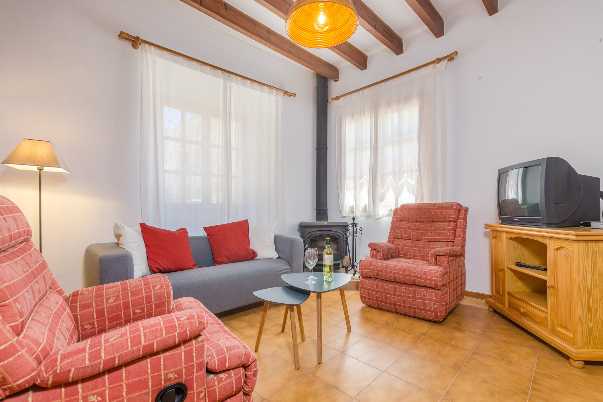 Can Damia - House In S'arracó. Free Wifi
