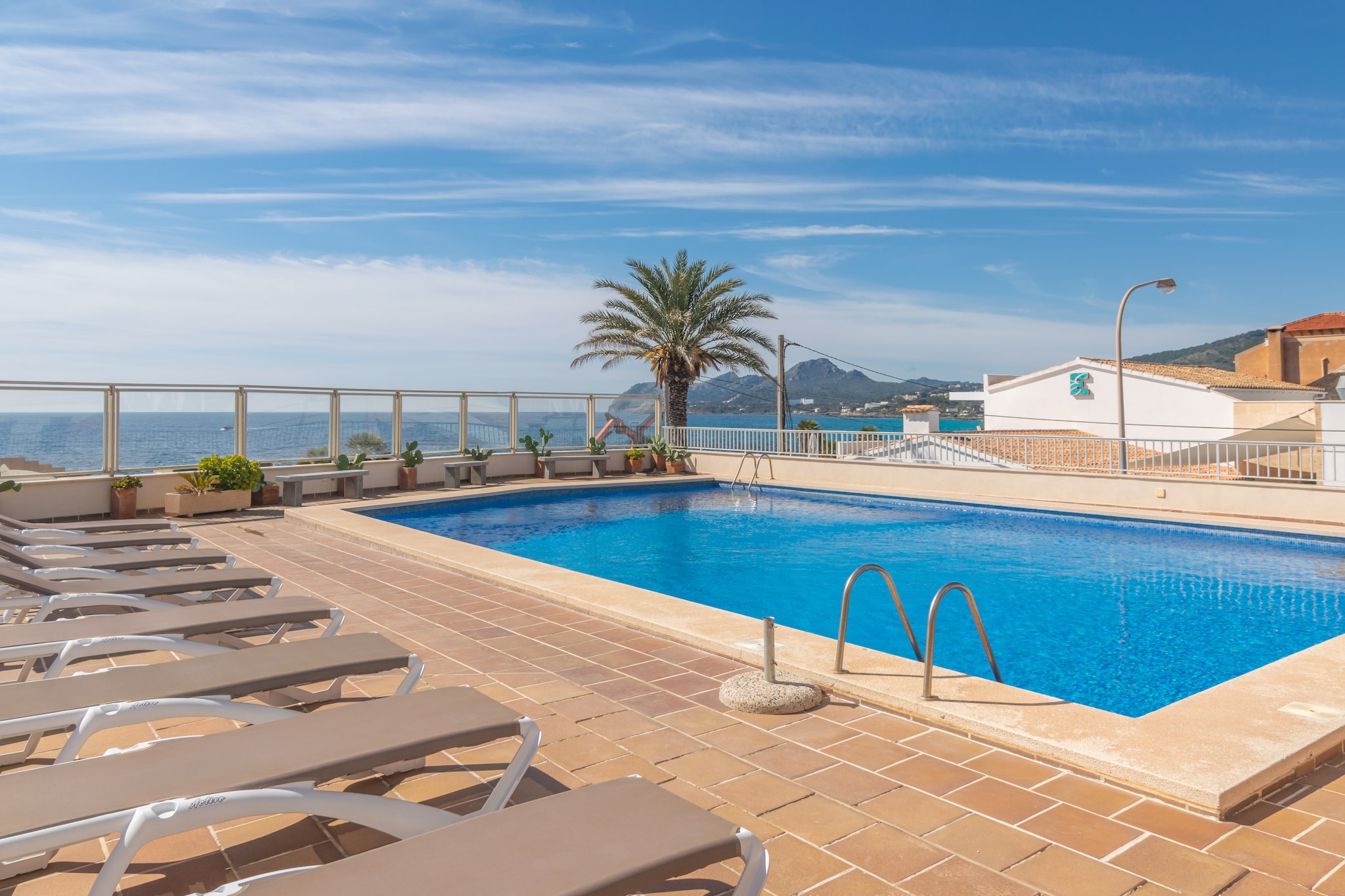 Mar Blava - Apartment In Cala Rajada. Free Wifi