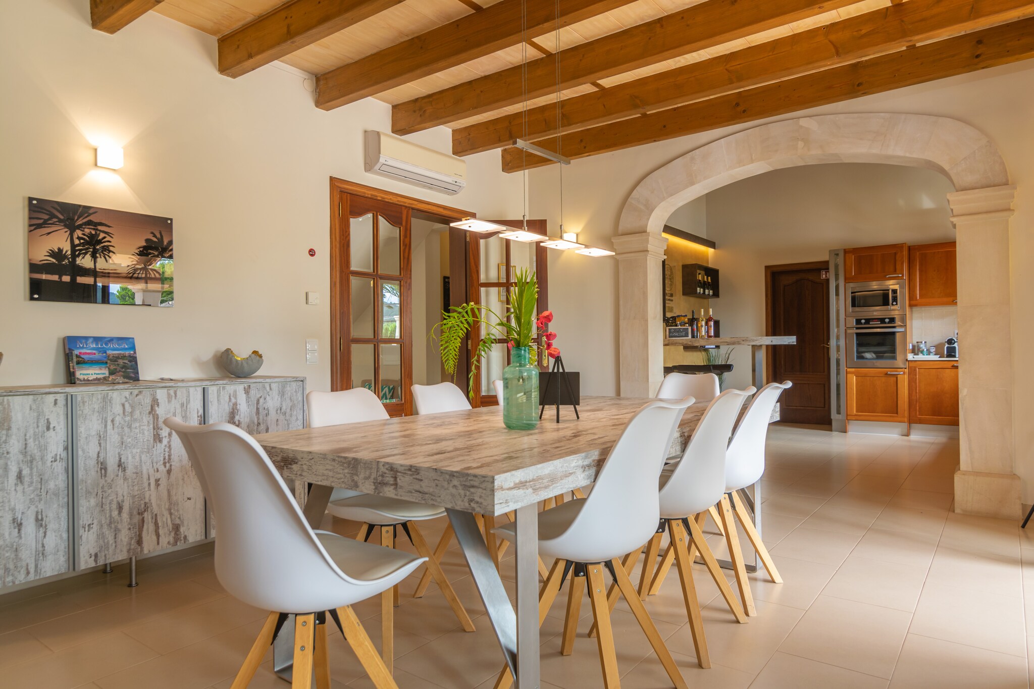 Villa Sun Club Home-Image-tags.