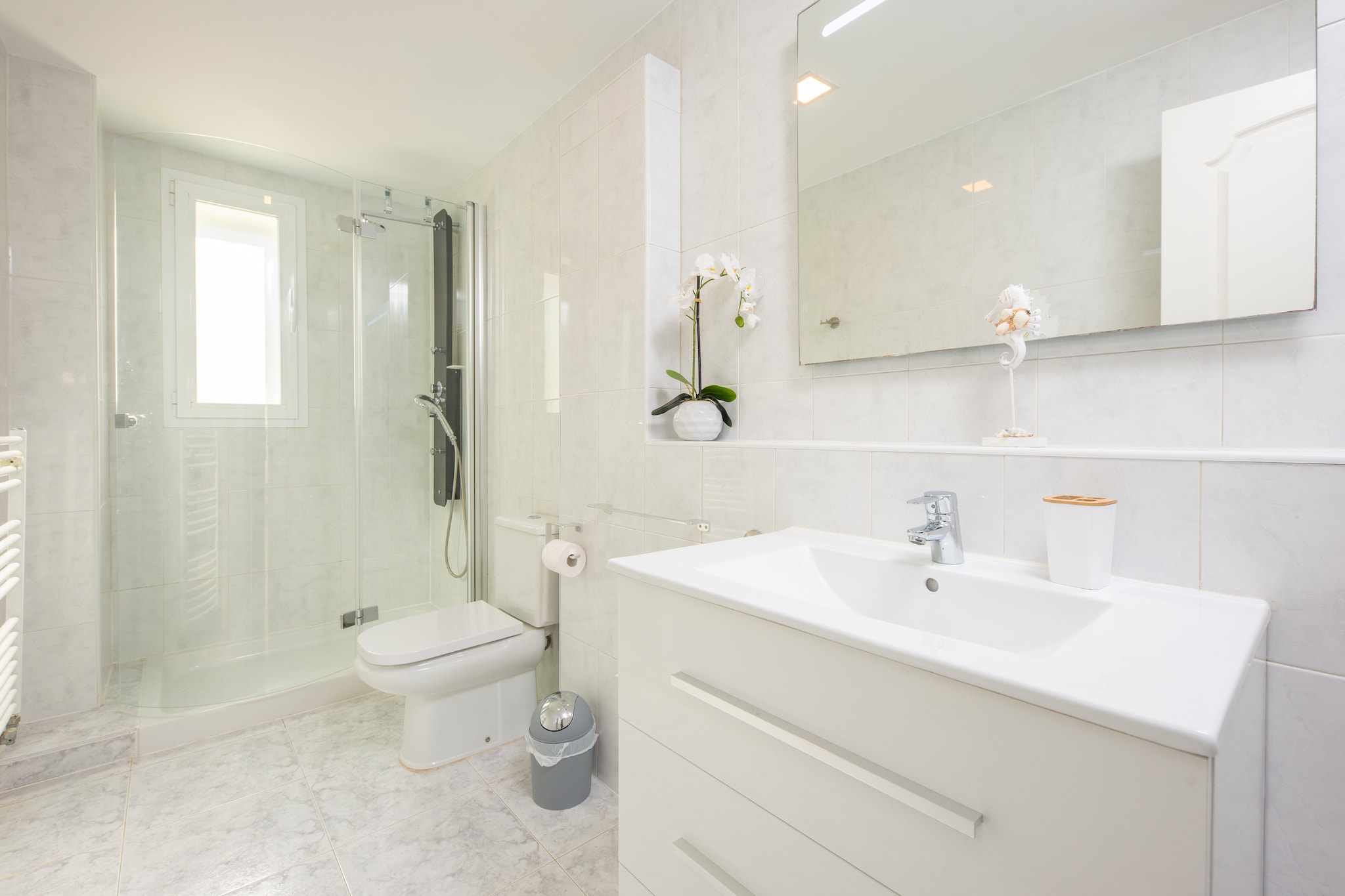 Casa Feliz-Bathroom