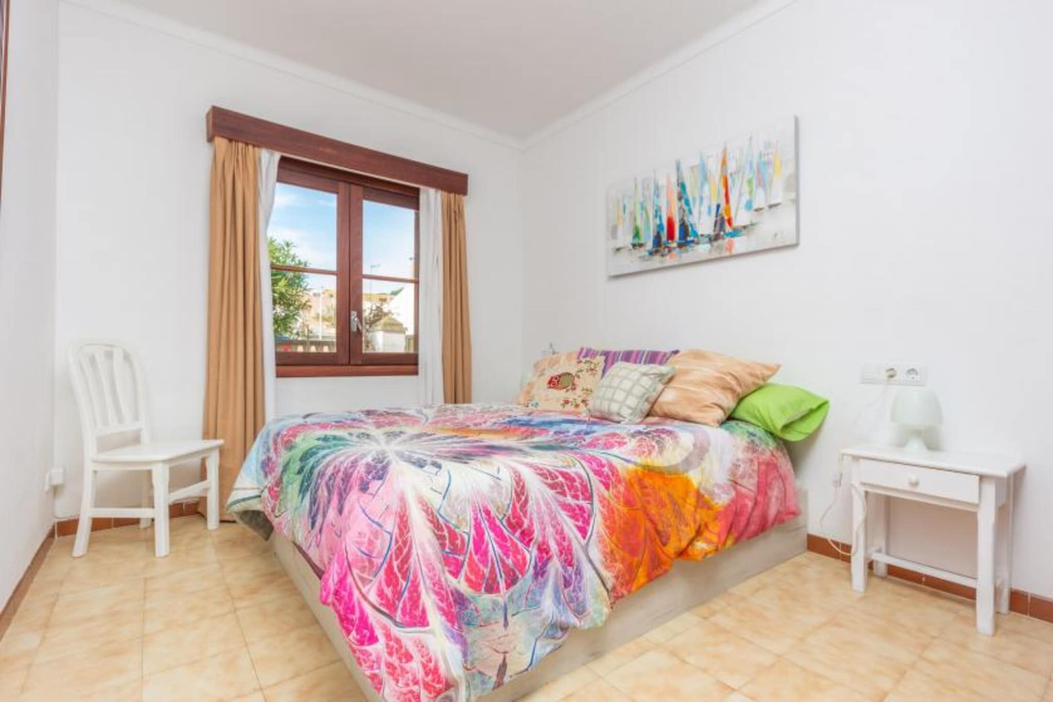 Living room, Living room, dining room, Kitchen(cooker, coffee machine, oven), Kitchen(cooker, coffee machine, oven), bedroom(2x single bed), bedroom(double bed), bedroom(double bed), bedroom(double bed), bedroom(double bed), bedroom(bunk bed), bathroom, bathroom, bathroom, microwave, microwave, fridge-freezer, fridge-freezer, bath tub, shower, shower, washbasin, washbasin, washbasin, toilet, toilet, toilet, bidet, BBQ, children\'s bed, high chair, high chair