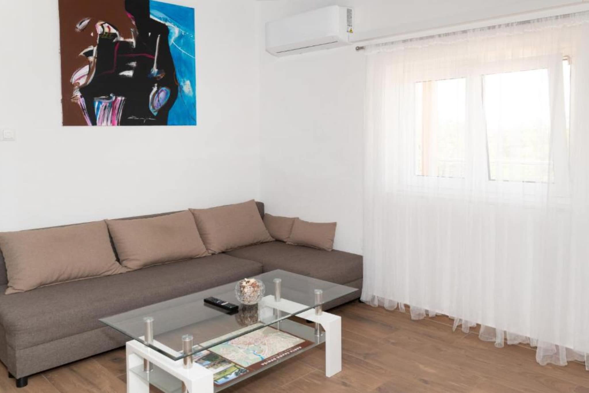 Five Bedroom Villa With Pool-Wohnzimmer