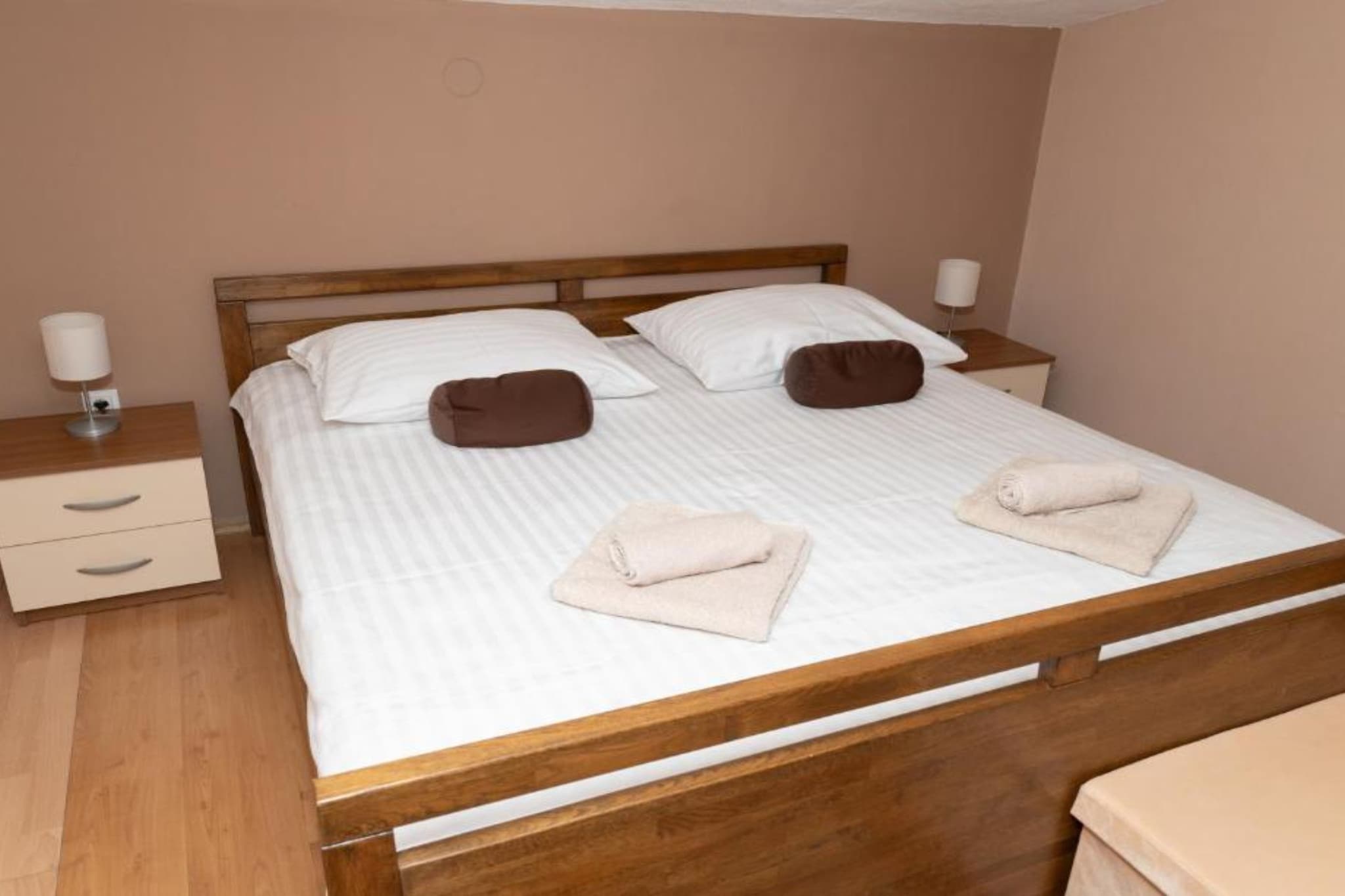 Five Bedroom Villa With Pool-Schlafzimmer