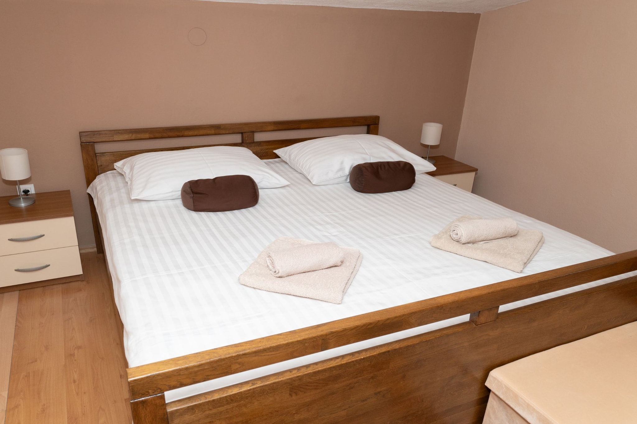 Five Bedroom Villa With Pool-Schlafzimmer
