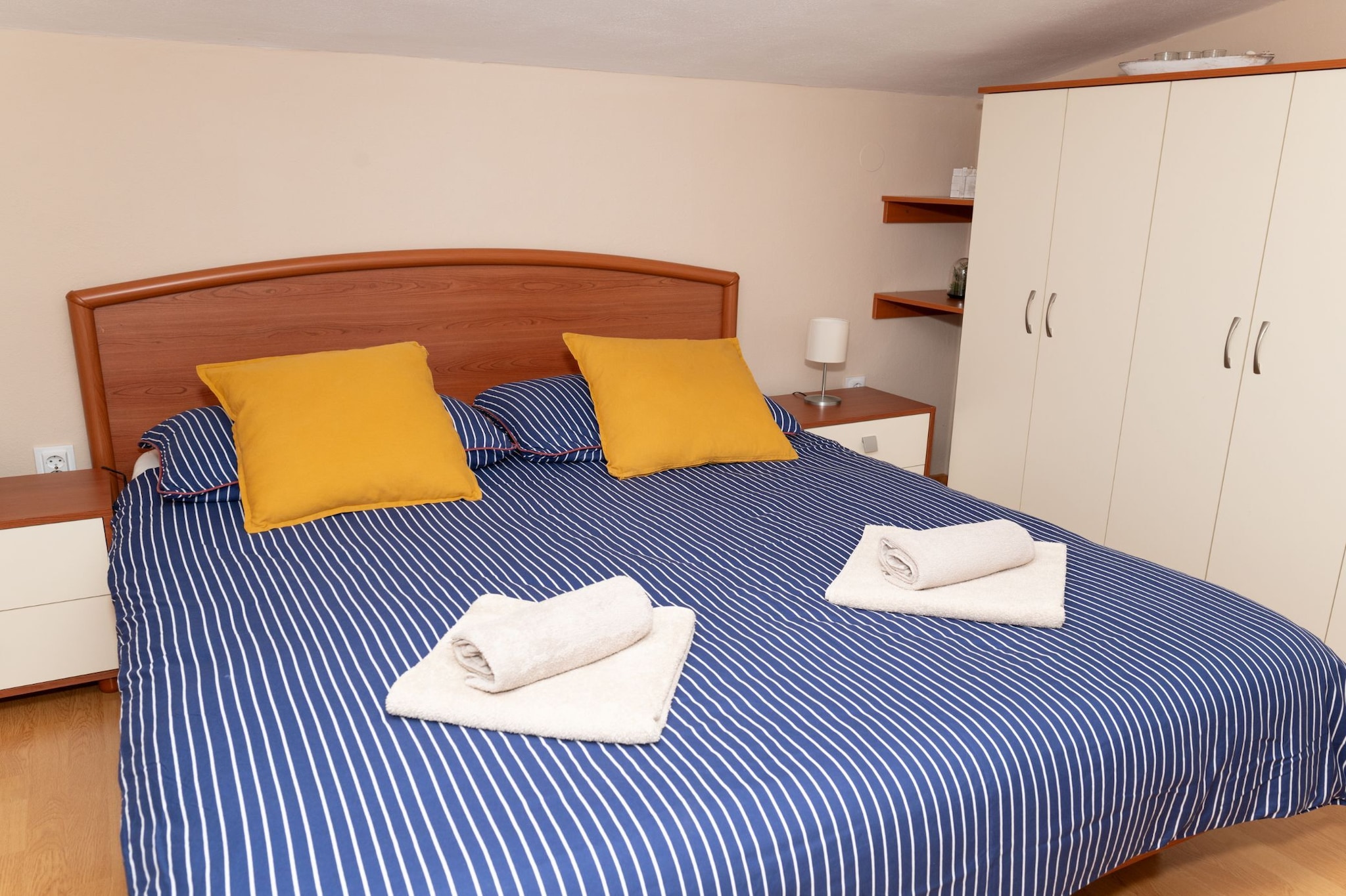 Bed Room