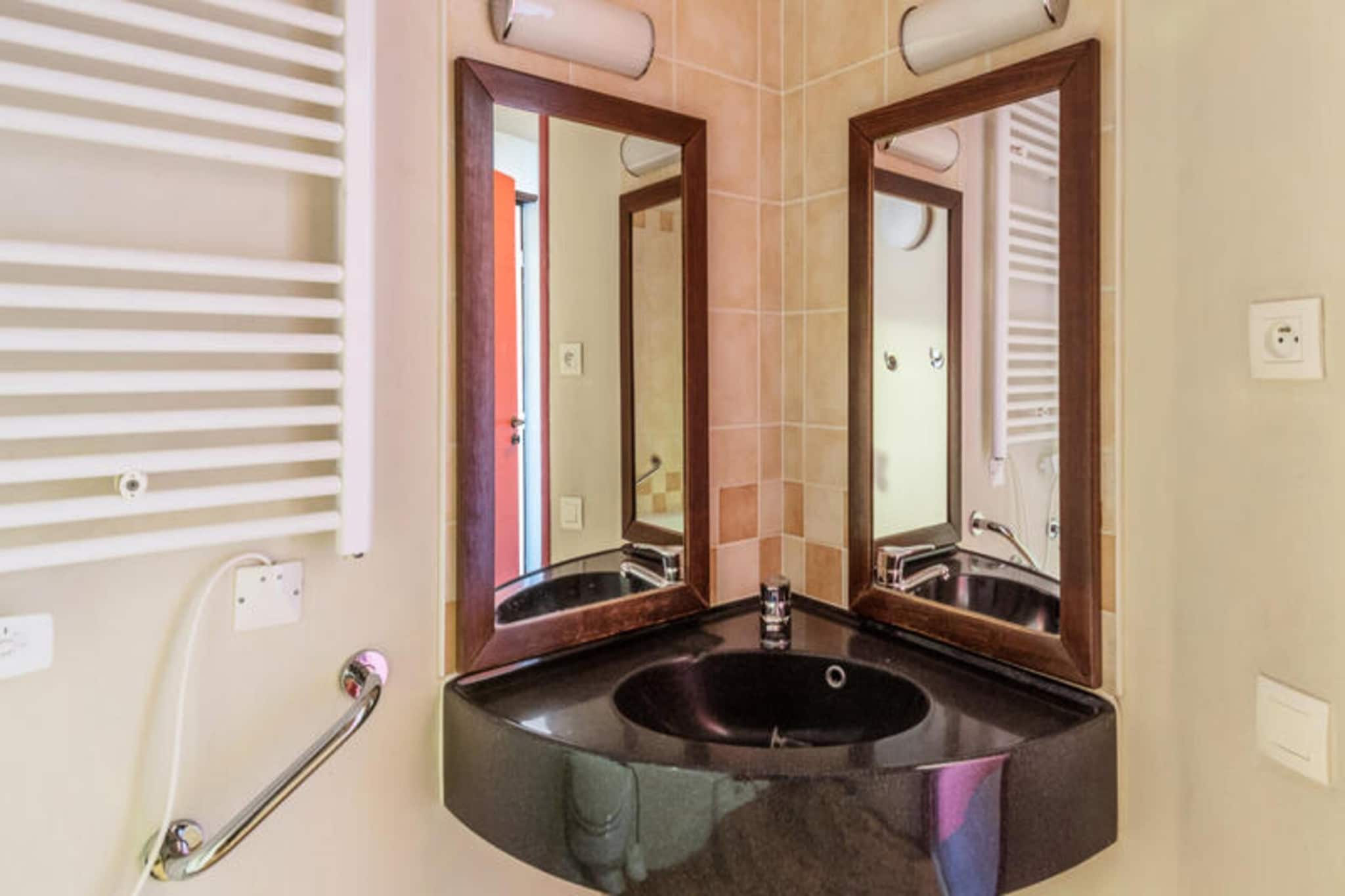 Résidence Quartier Falaise - maeva Home-Bathroom