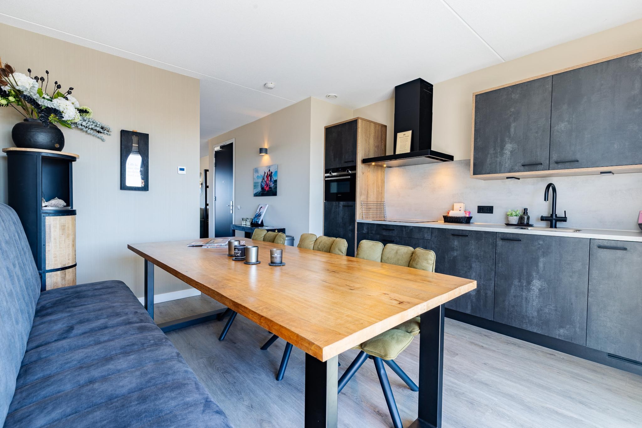 Luxe appartement Vista Maris 'Somaris' - Havenweg 8-50  Sint-Annaland-Keuken