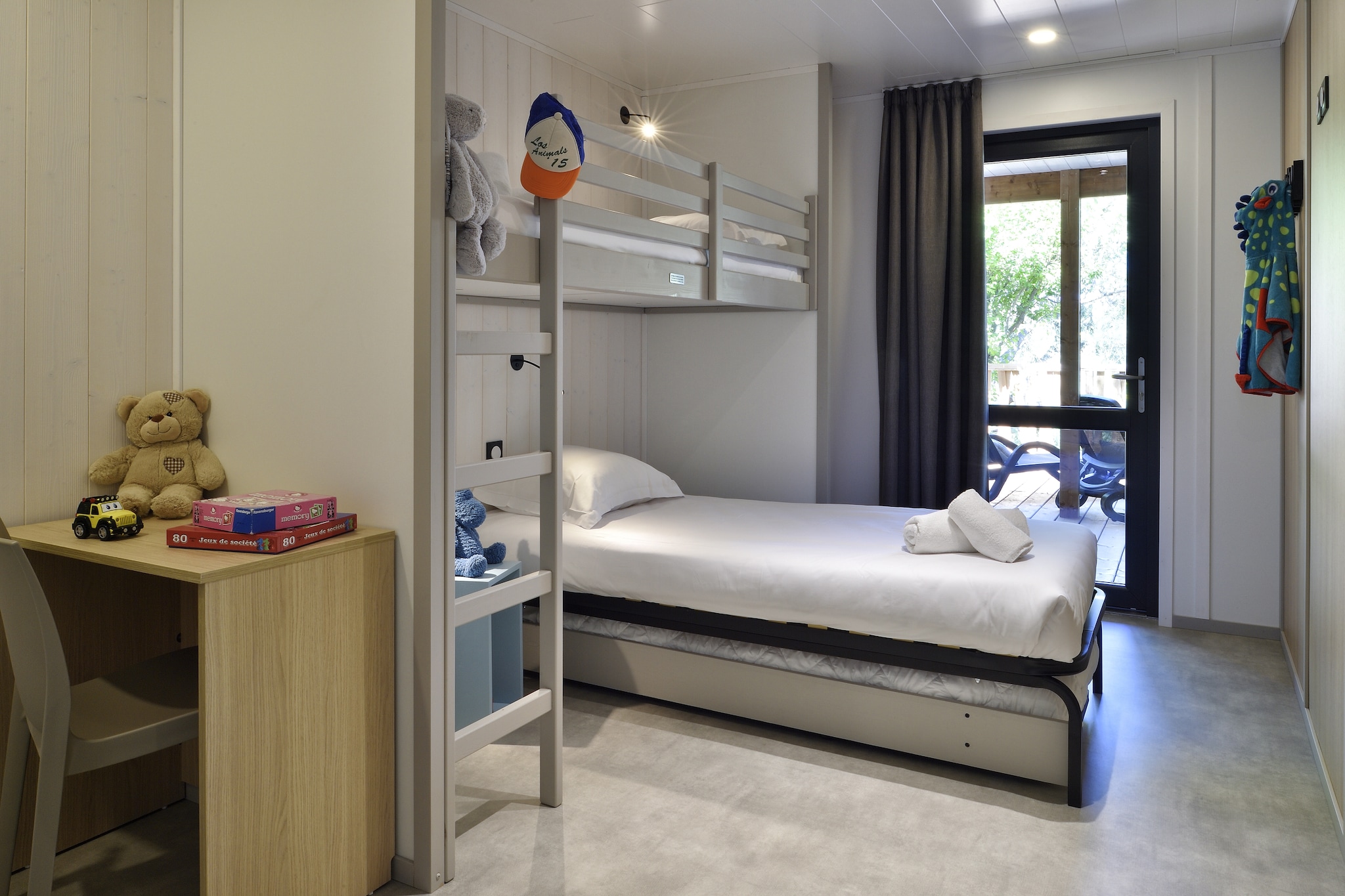 Group Stay near Sea in Propriano