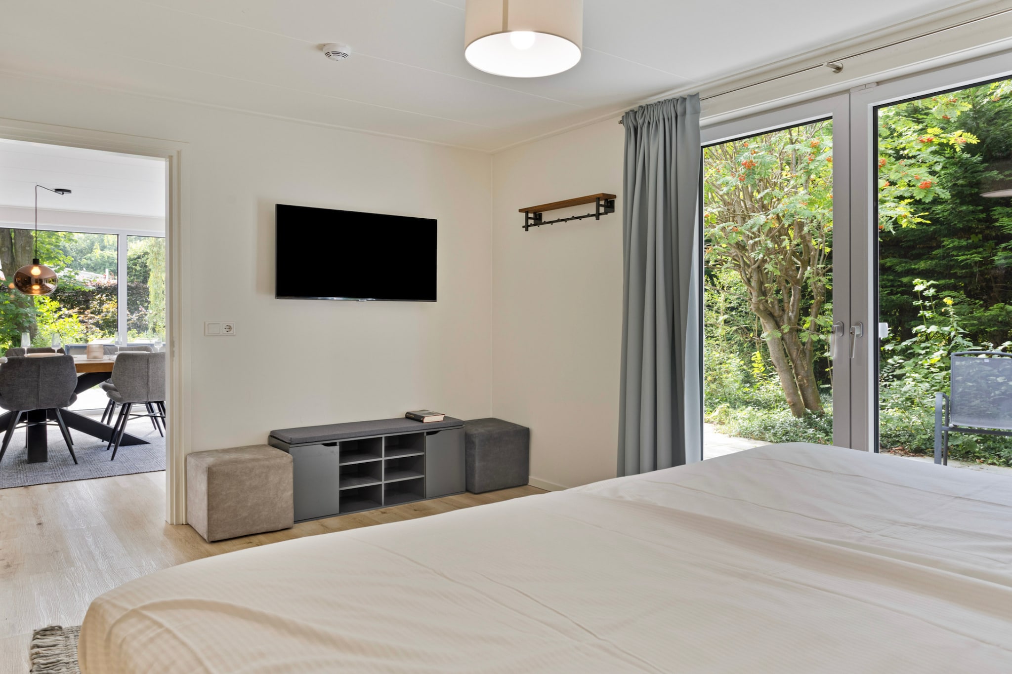 Bed Room