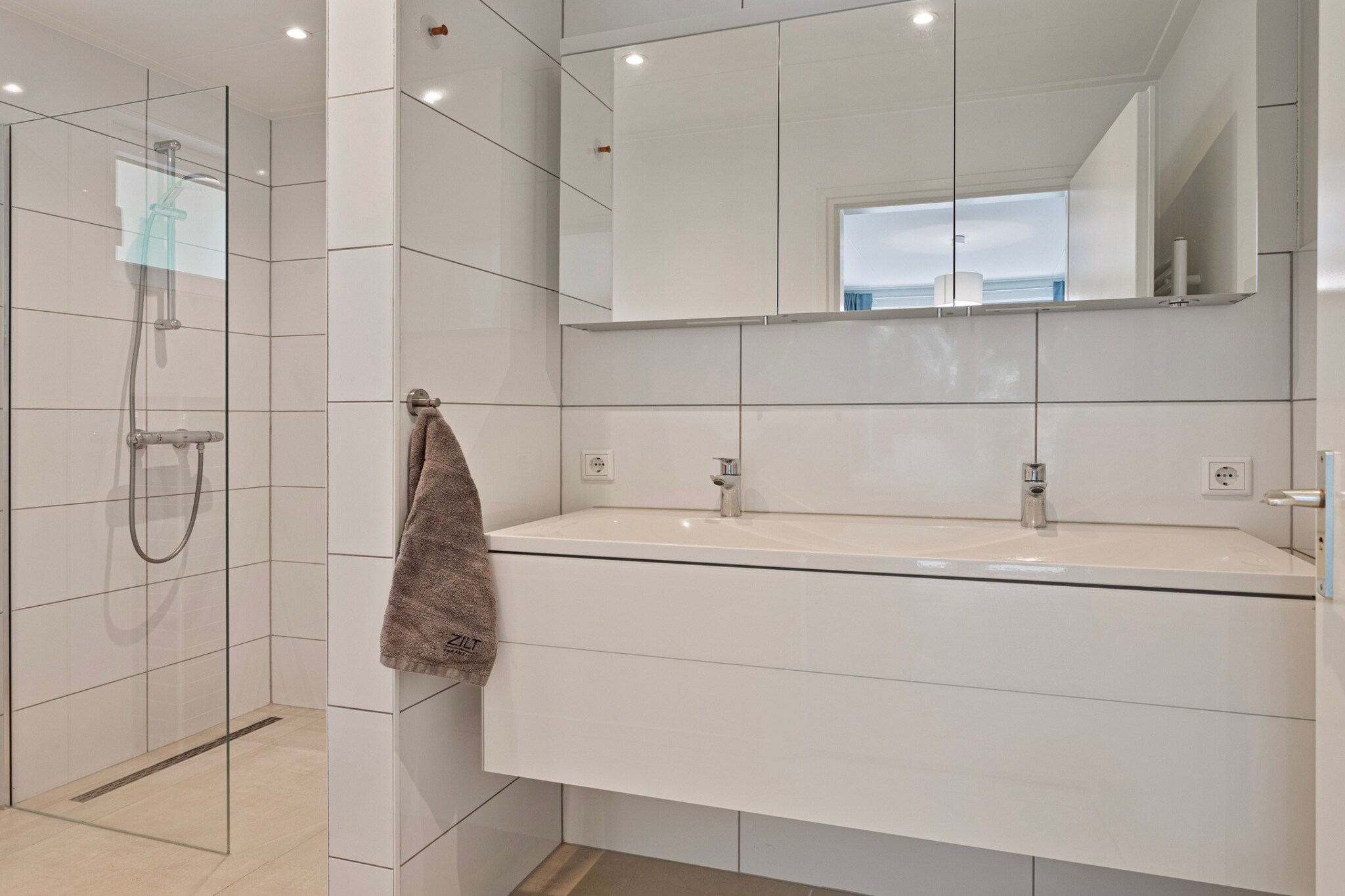 Bath Room
