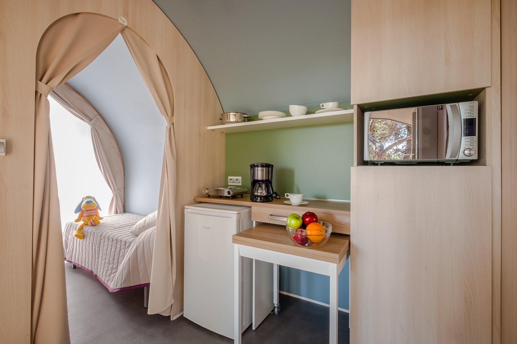 Ground floor: (Living room(dining table, balcony or terrace), Kitchen(coffee machine, microwave, fridge, Cooking basics), bedroom(double bed(135 x 190 cm)), bedroom(single bed(80 x 190 cm), single bed(80 x 190 cm)), bathroom(shower, washbasin), Internet access)\n\nbar, receptions, swimming pool(shared with other guests)