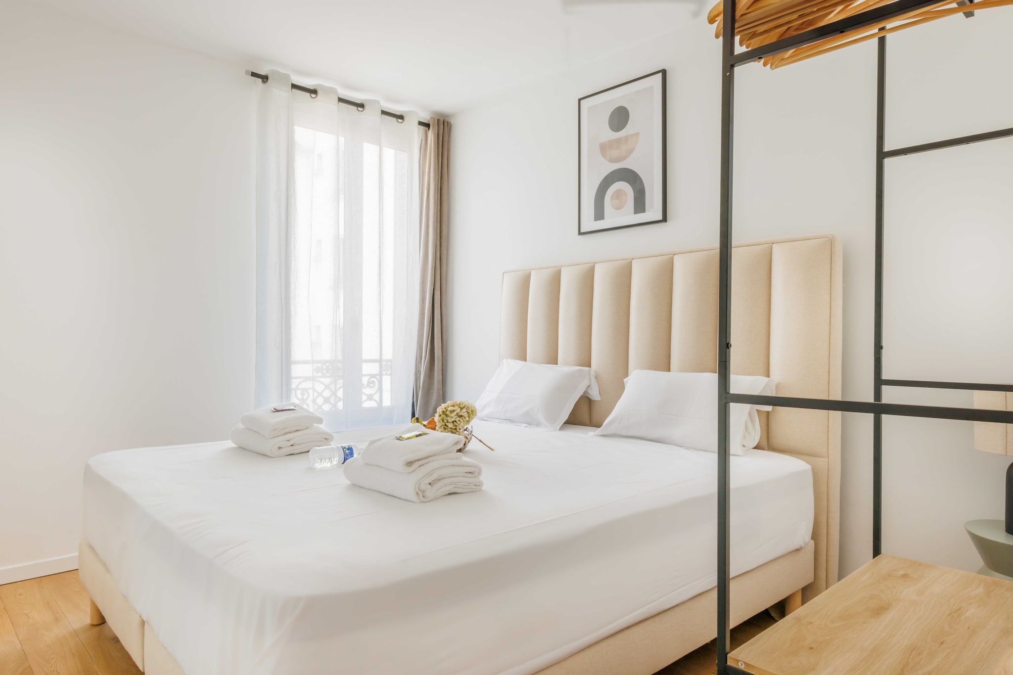 On the 1st floor: (Kitchen(dining table, stove, electric kettle, toaster, coffee machine(espresso), oven, microwave, fridge, electric hot plates, dishes and cutlery, Wine glasses), Living/bed room(single sofa bed, TV), bedroom(double bed), bathroom(Hot Water, bath tub, toilet, hairdryer, shampoo, body soap))\n\nBed Linen, Internet Access DSL, Wardrobe, TV, dishwasher, washing machine, heating, iron, Towels/Sheets (Incl.), Essentials, Enhanced cleaning practices, Long term stays allowed