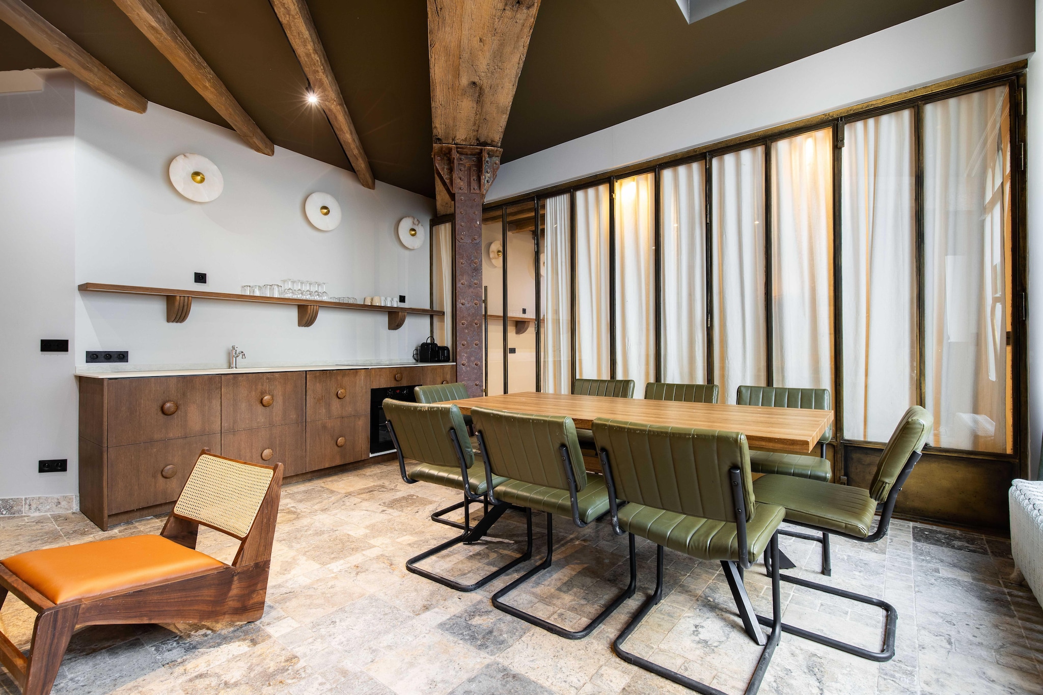 EC-2-COMMINES-Woonkamer