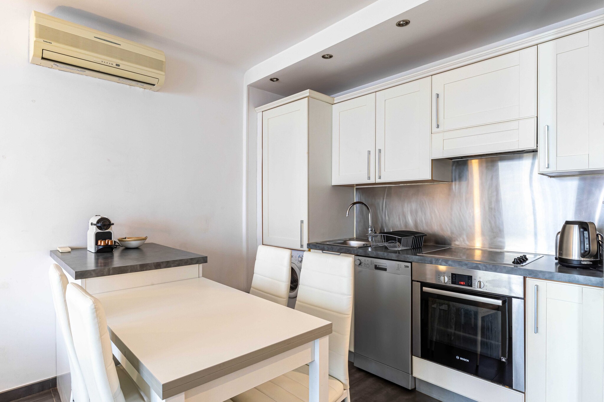 Nice apartment with balcony - Center Cannes 1BR/4p