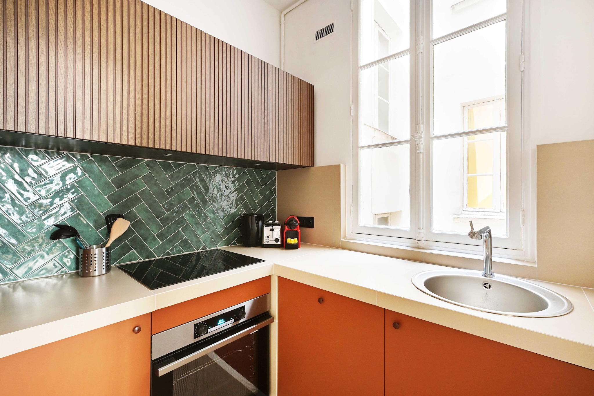 EC-55-ECURIES-Kitchen
