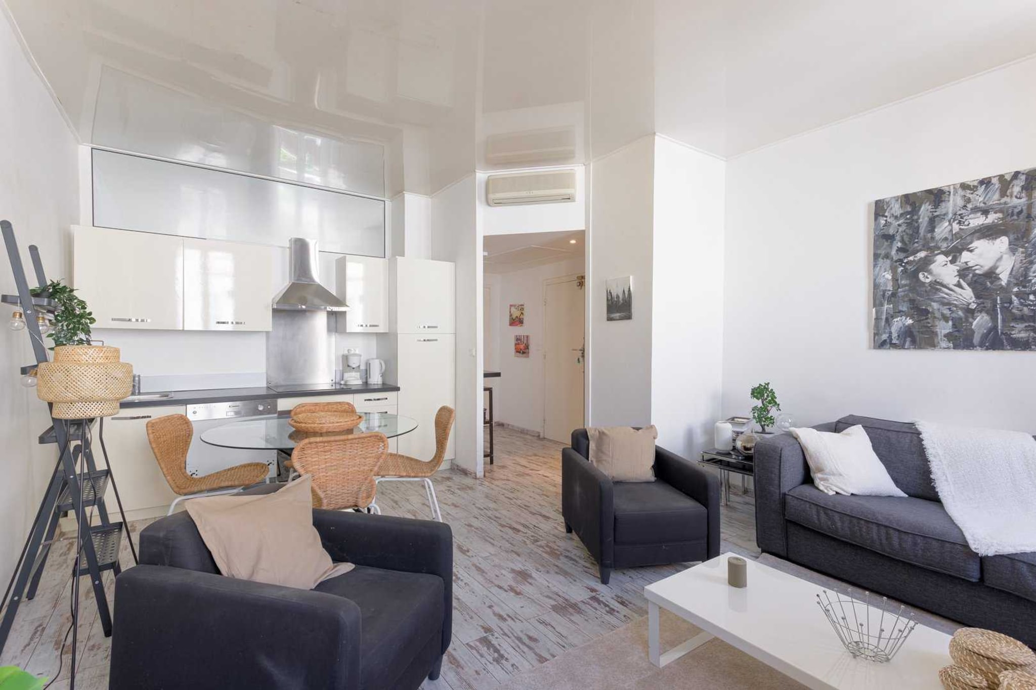 On the 2nd floor: (open kitchen(stove, electric kettle, toaster, coffee machine, oven, microwave, dishwasher, fridge, dishes and cutlery, Cooking basics), Living/bed room(Internet Access DSL, double sofa bed, TV, air conditioning), Bedroom with bathroom(Bed Linen, Wardrobe, double bed, TV, shower, washbasin, hairdryer, Towels/Sheets (Incl.)), toilet(toilet))\n\nHot Water, Play area, cot, washing machine, heating, iron, shampoo, Essentials, Cleaning Disinfection, Downtown, Enhanced cleaning practices, High touch surfaces disinfected, Long term stays allowed, Roll-in shower with shower bench or chair, Town, Village