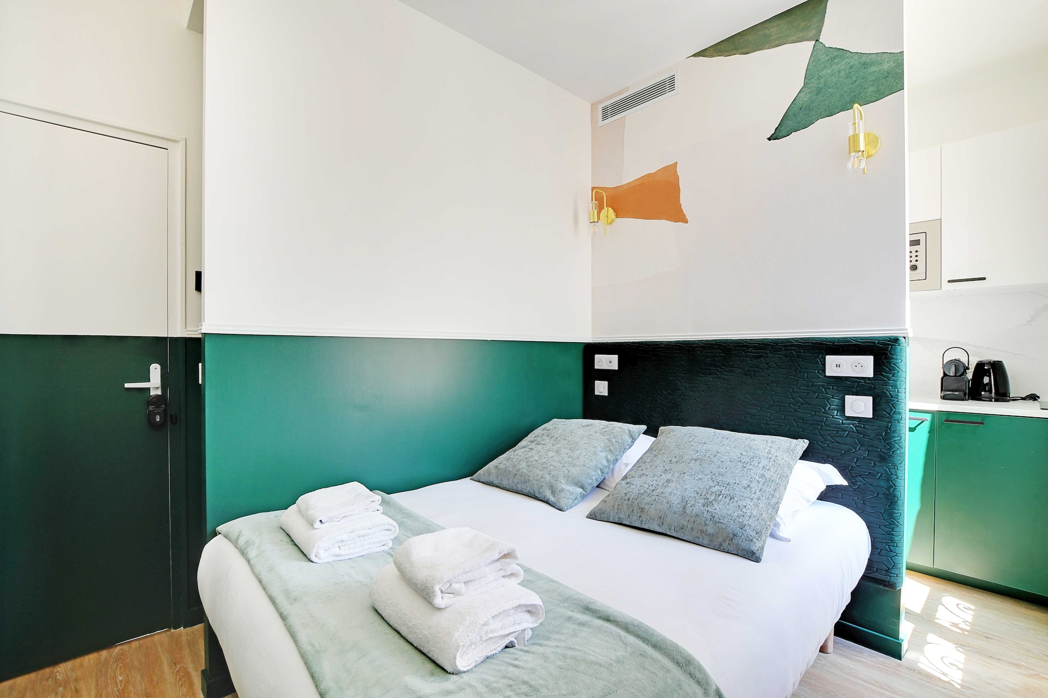 Cosy Cocoon for 2P with A/C - Near Montmartre