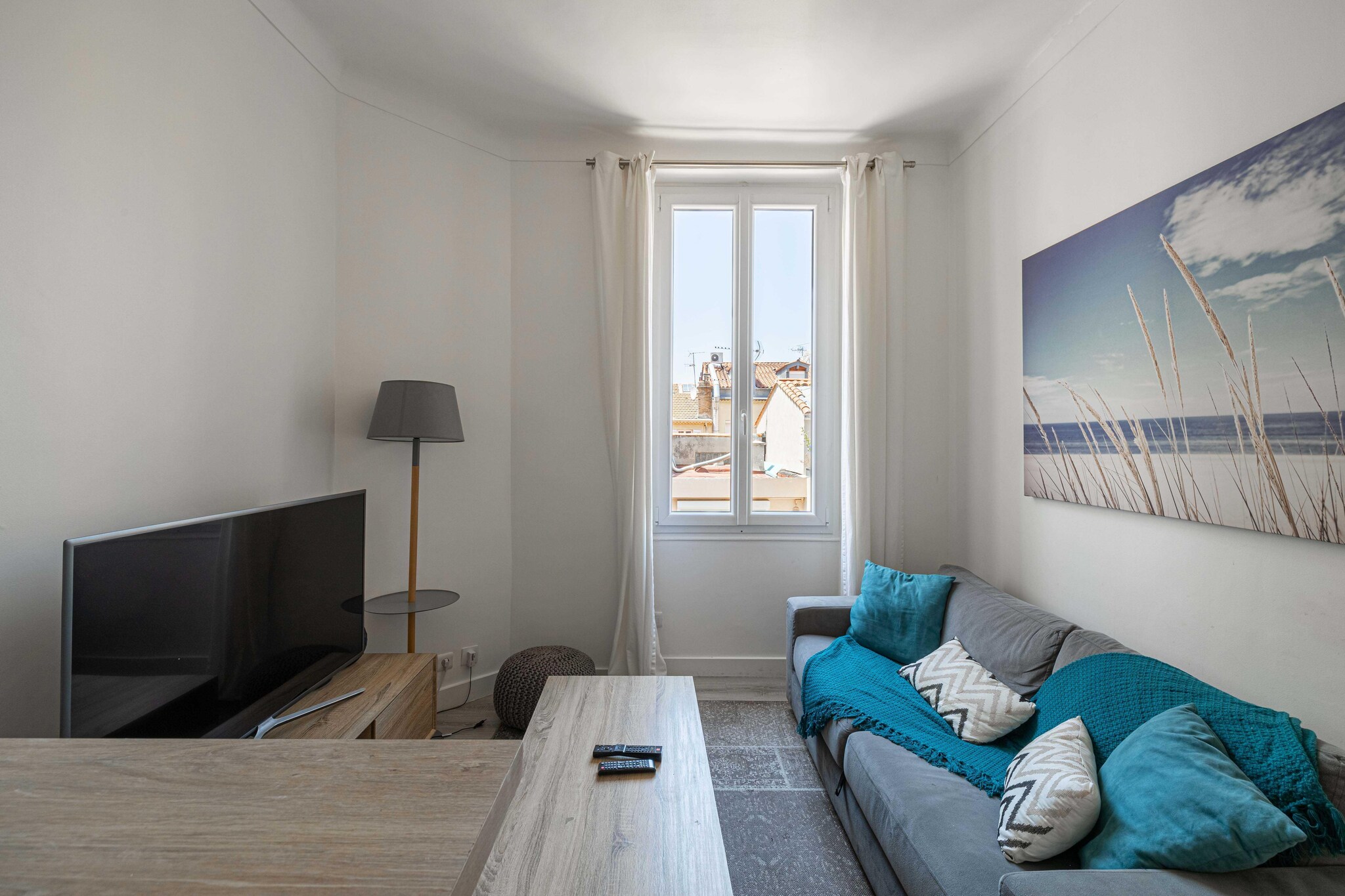 Beautiful renovated apartment - CarrÃ© d'Or - 1BR/2p