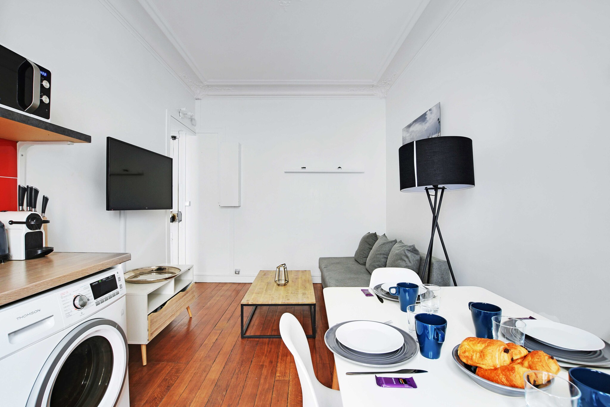 On the 1st floor: (Living room(Desk, single sofa bed, TV), Kitchen(stove, electric kettle, toaster, coffee machine, microwave, dishwasher, fridge, dishes and cutlery), bedroom(Bed Linen, Queen Bed), bathroom(shower, toilet, hairdryer, Towels/Sheets (Incl.), shampoo))\n\nElevator, Hot Water, Internet Access DSL, Wardrobe, First Aid, Play area, washing machine, heating, iron, Essentials, Cooking basics, Cleaning Disinfection, Enhanced cleaning practices, High touch surfaces disinfected, Room-darkening shades, Town