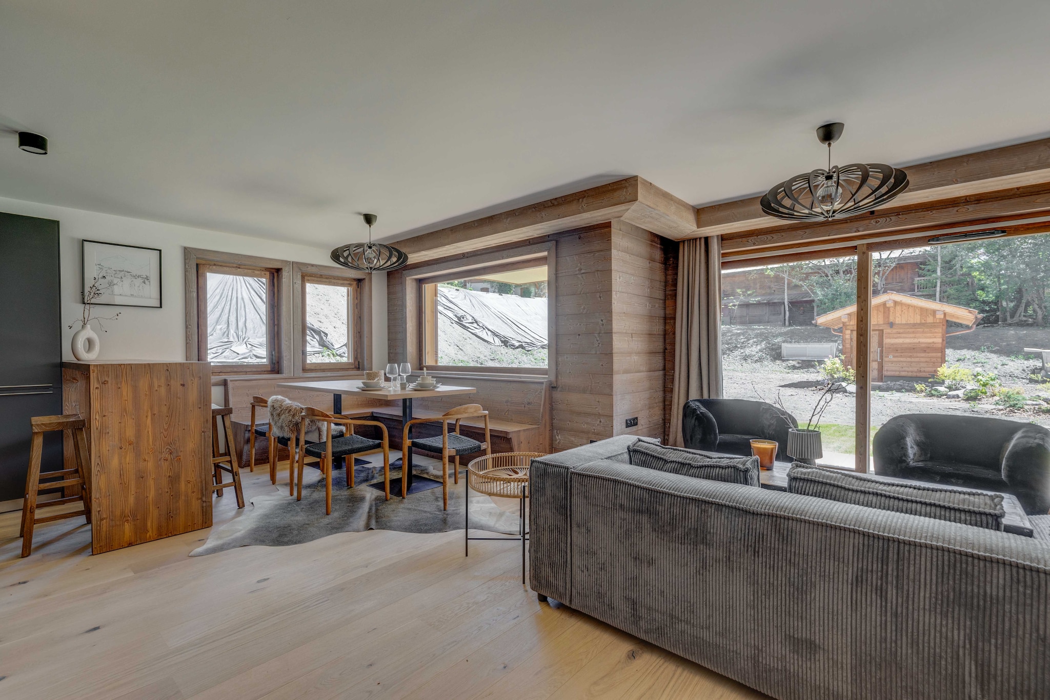 Ideal 3 bedroom apartment with 200m2 garden