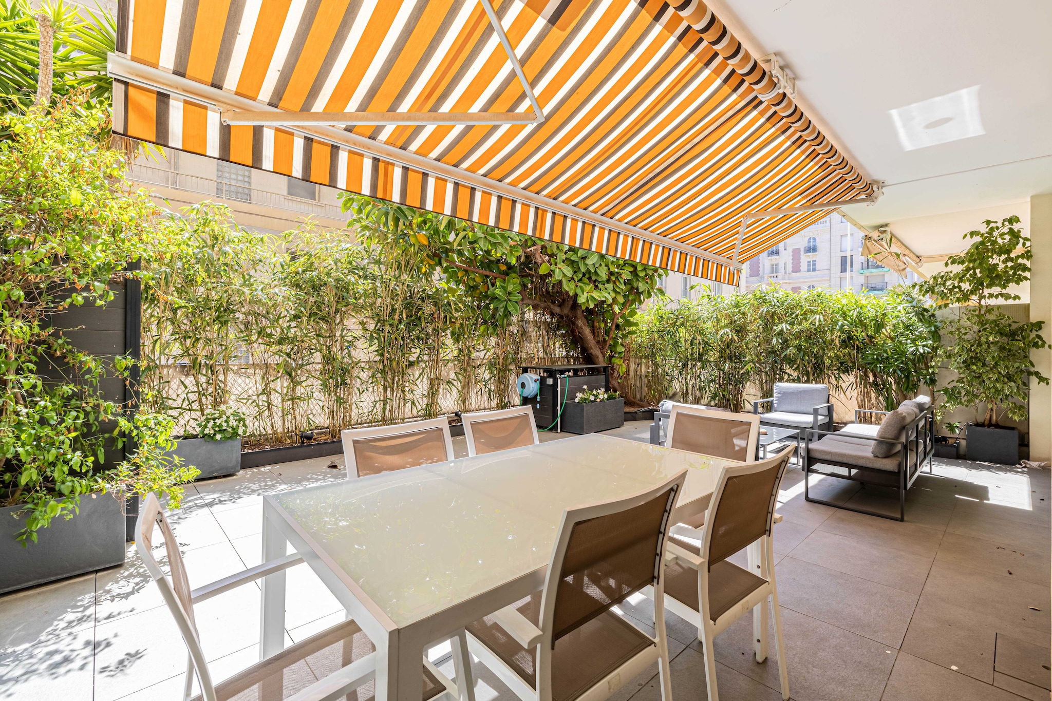 Standing flat 3P, 2 min from the Croisette