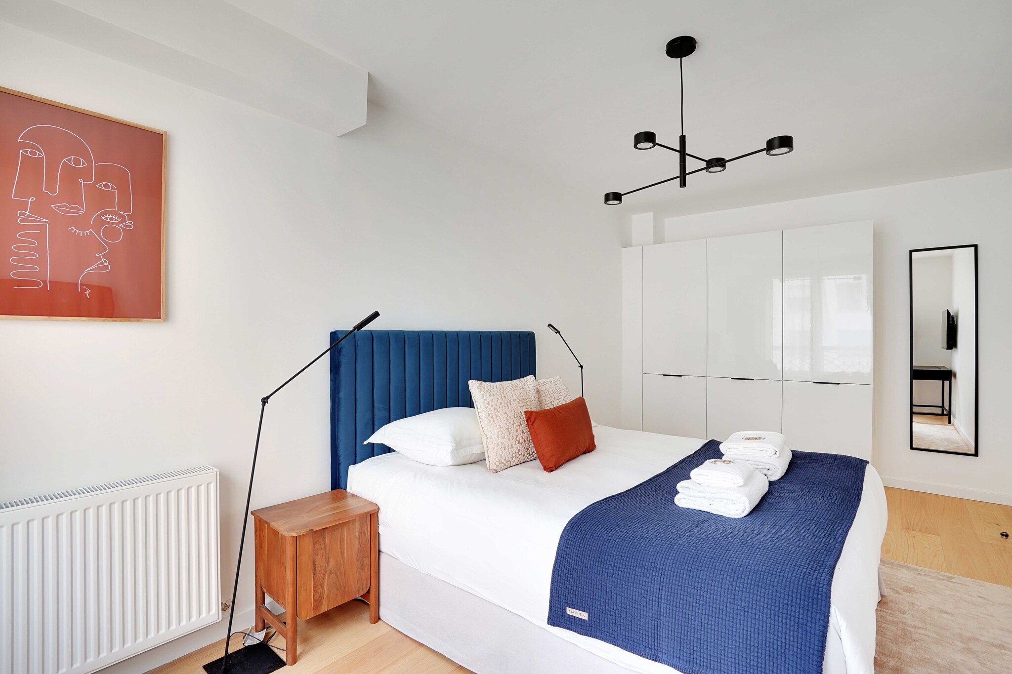 Sleek & Refined Apartment - Levallois-Perret