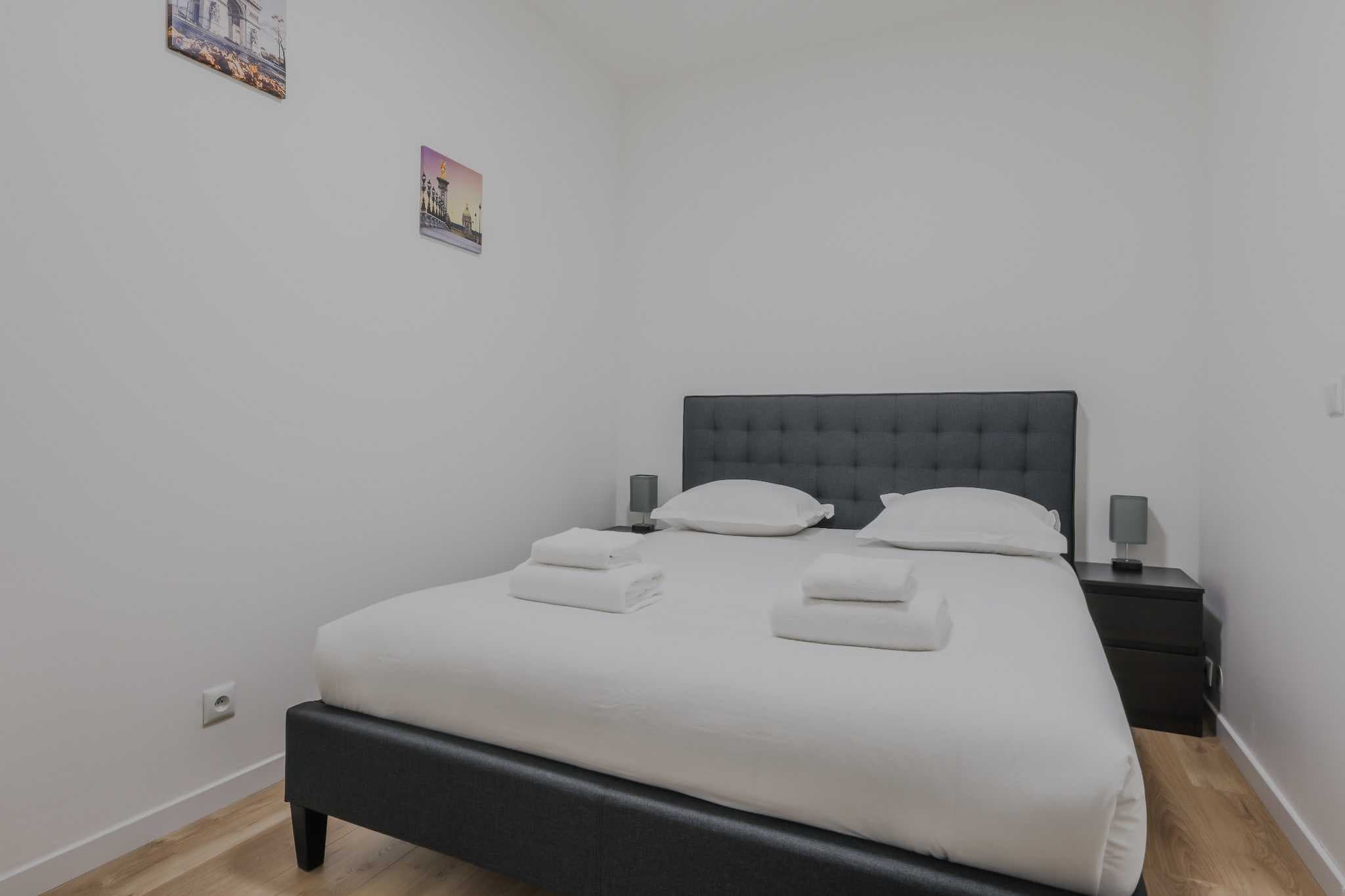 Modern Apartment - 2BR/6P- Levallois-Perret