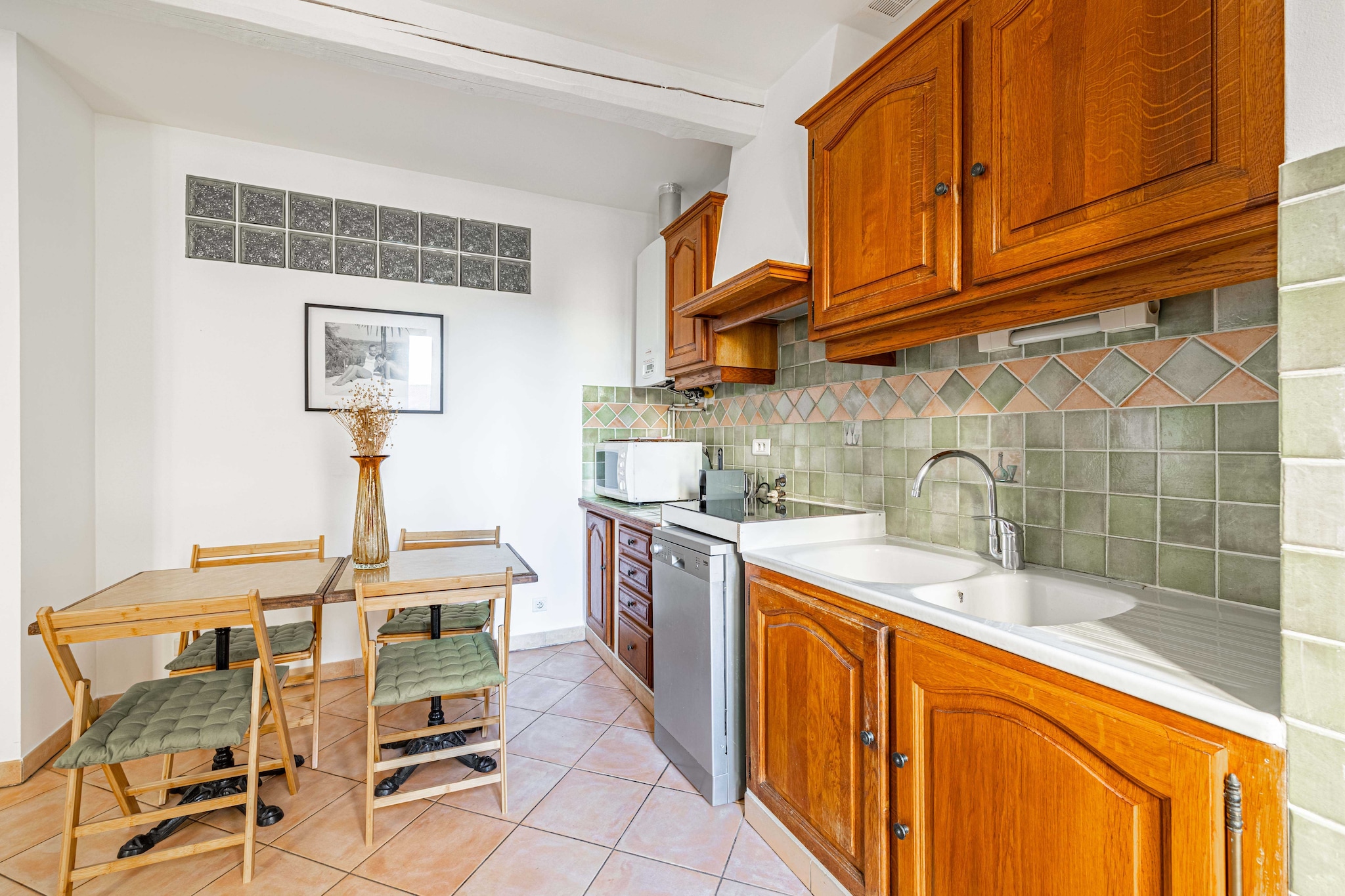 Charming apartment in the heart of Le Suquet.