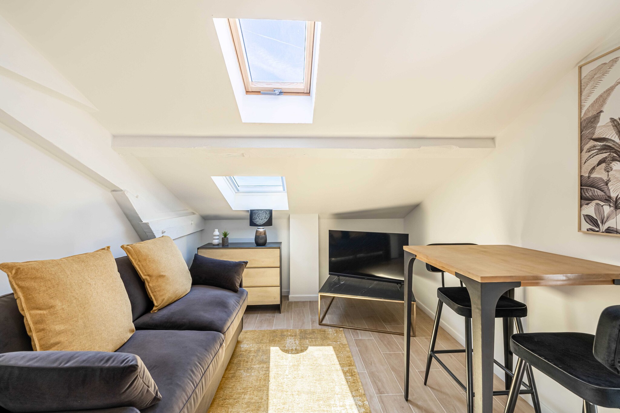 Cozy apartment - Bright skylight - Cannes center