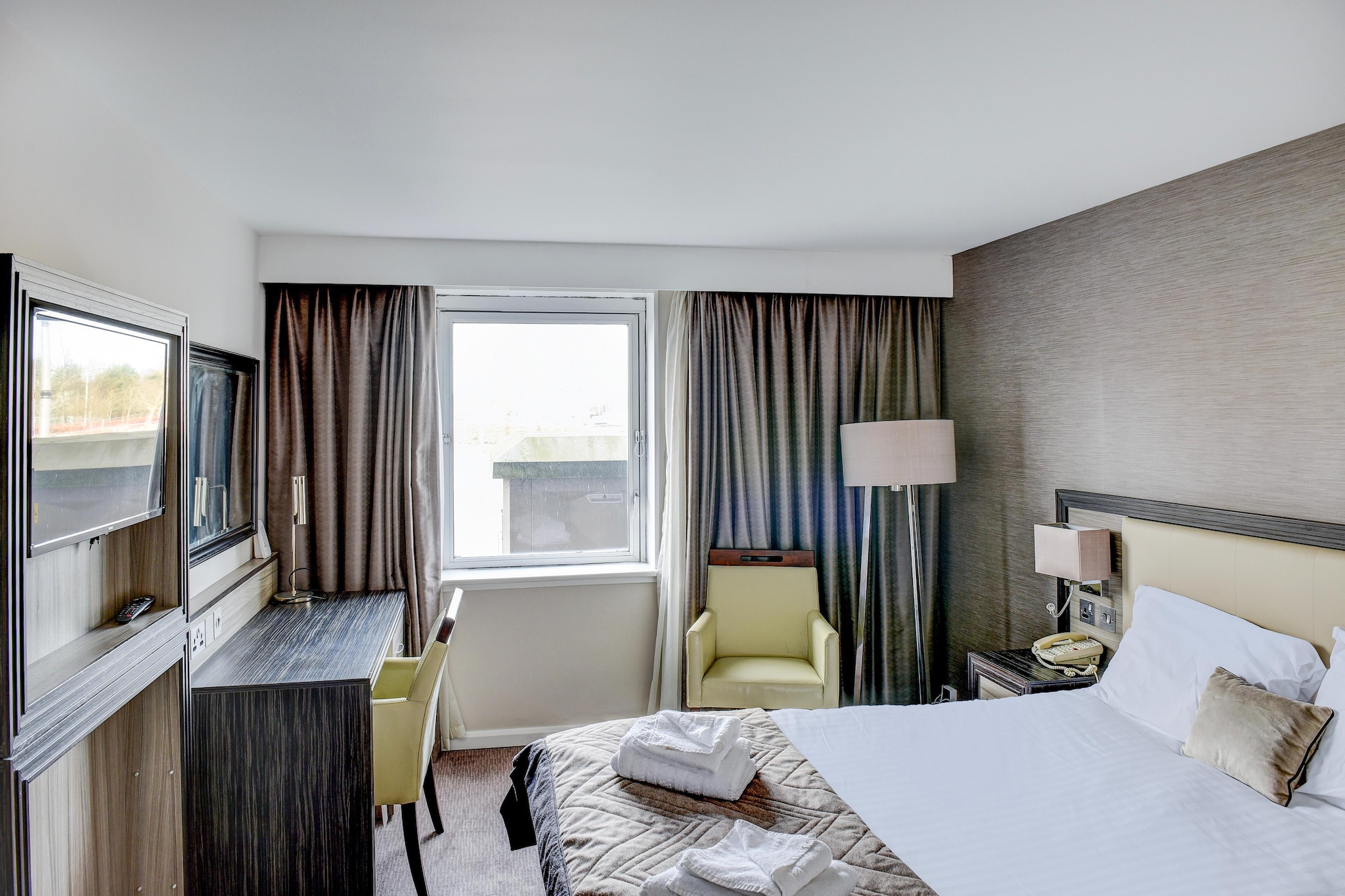 Bed Room