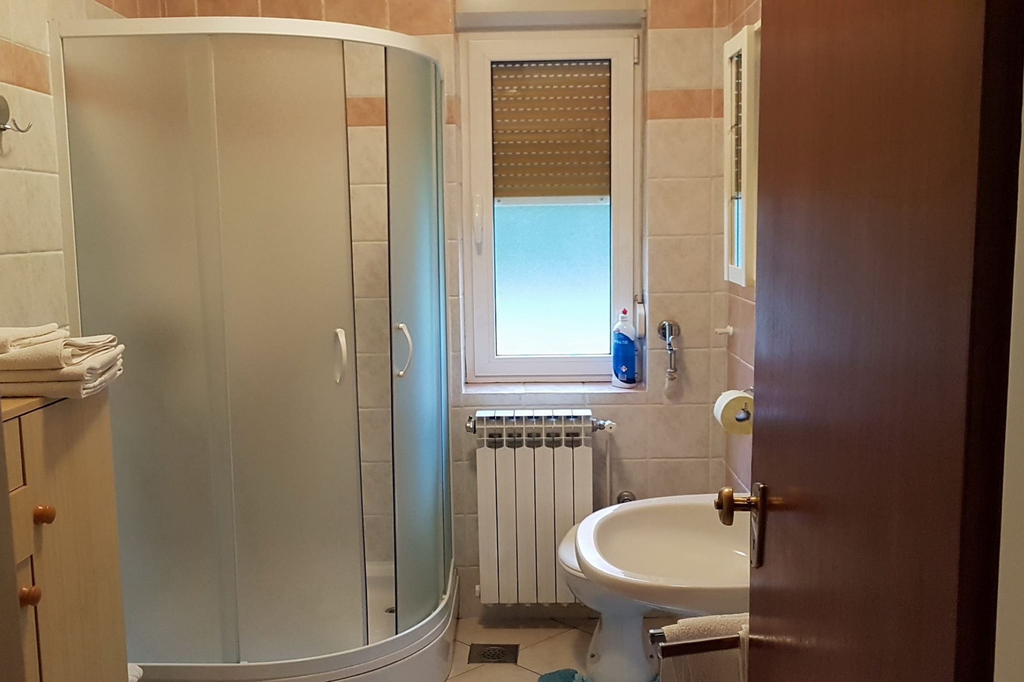 Cozy Apartments Matulji - One Bedroom Apartment with Garden-Salle de bain