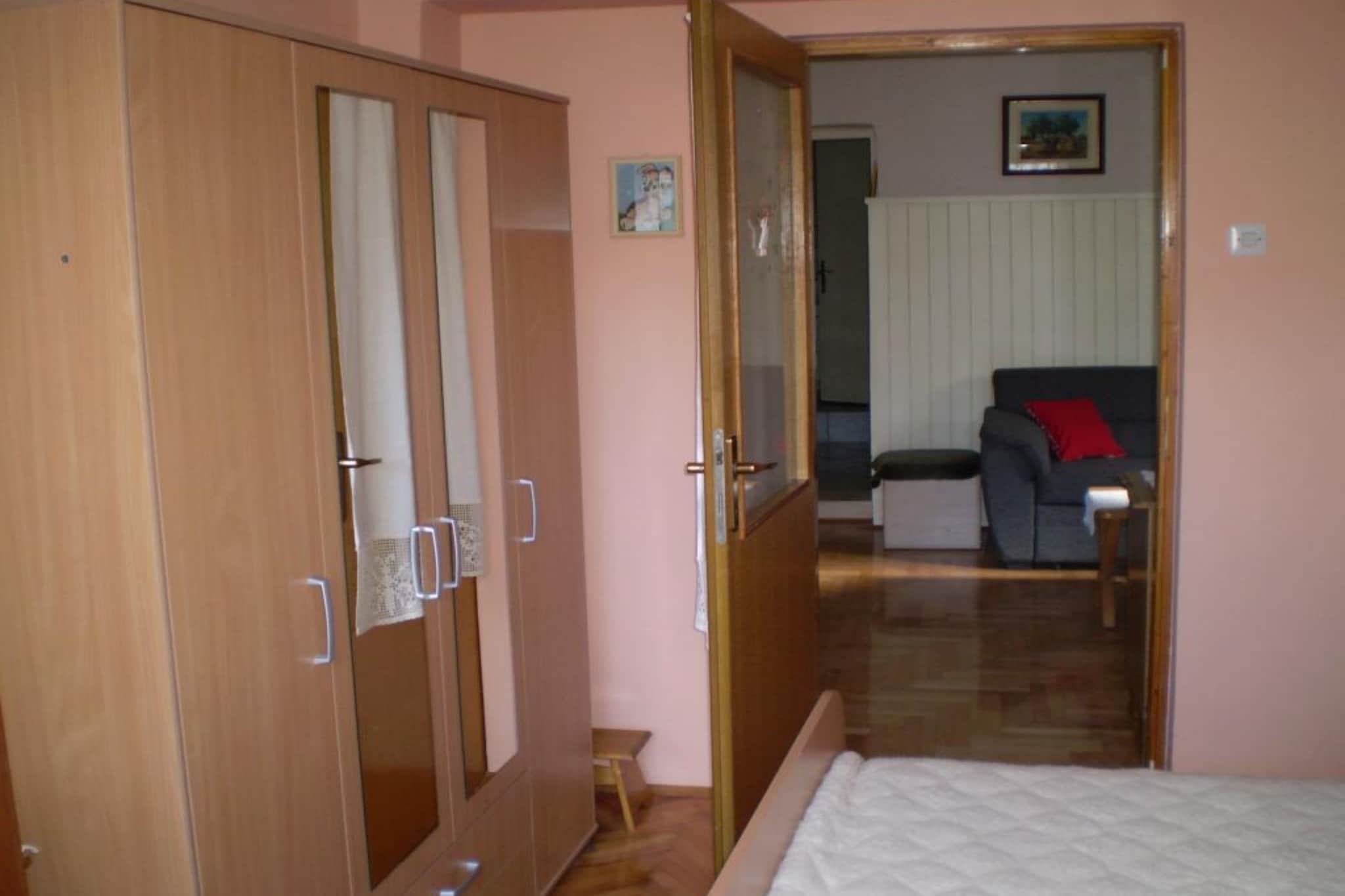 Apartments Tina - One Bedrooom Apartment with Terrace-Schlafzimmer
