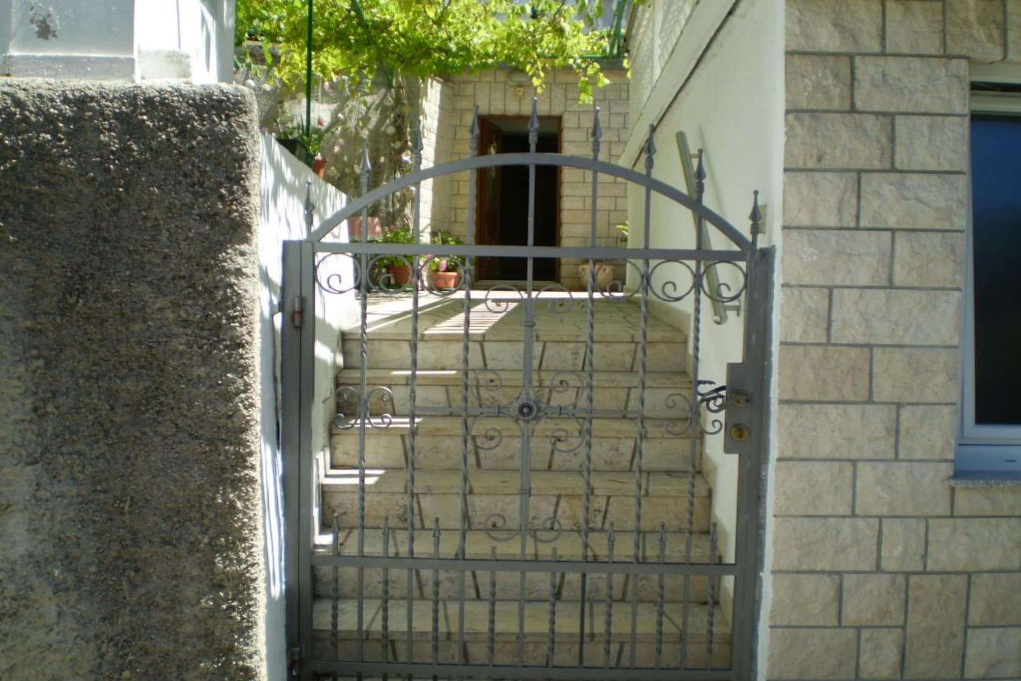 Apartments Tina - Double Room-Buitenlucht
