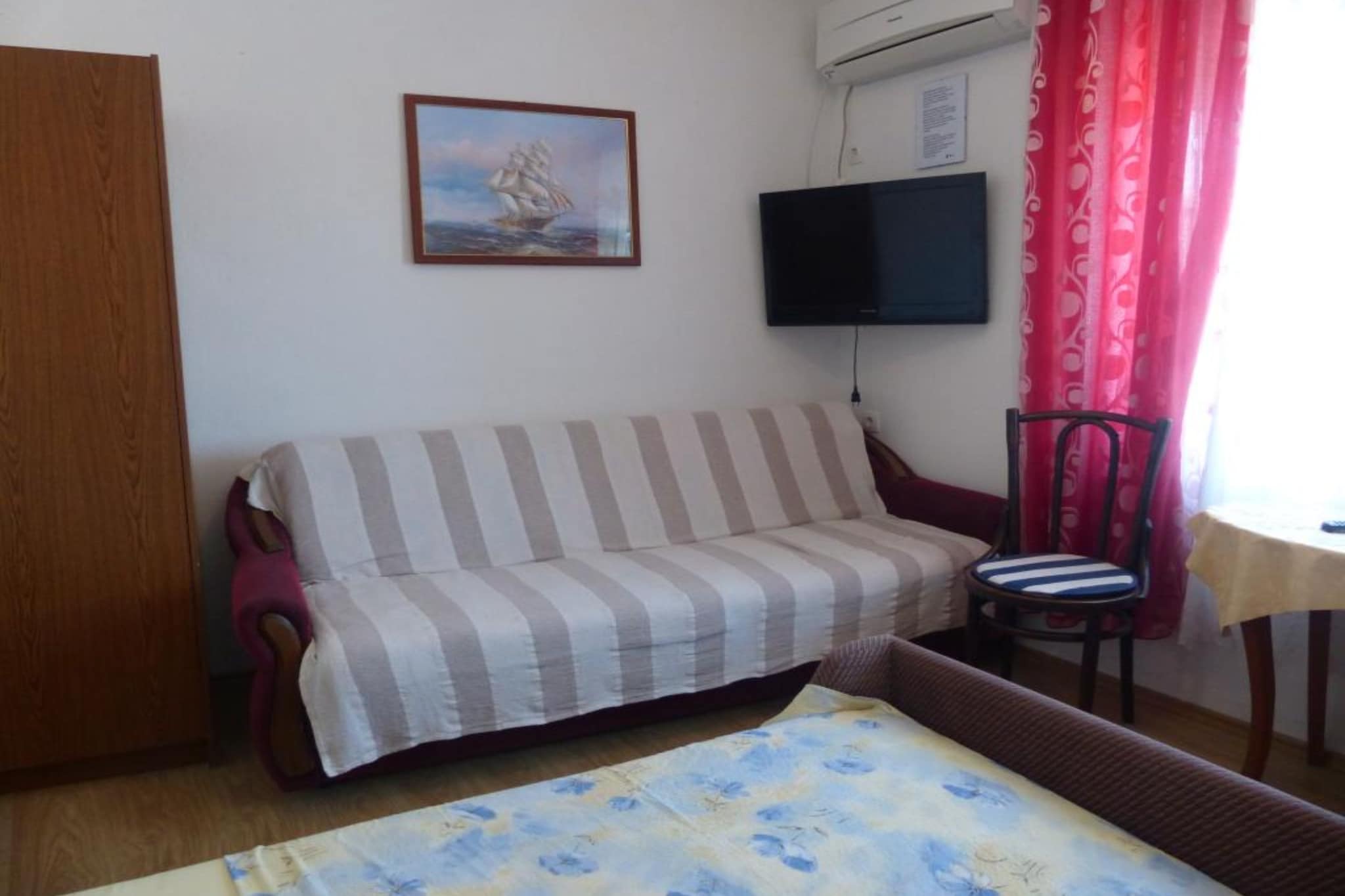 Apartments Tina - Double Room with Terrace and Sea view