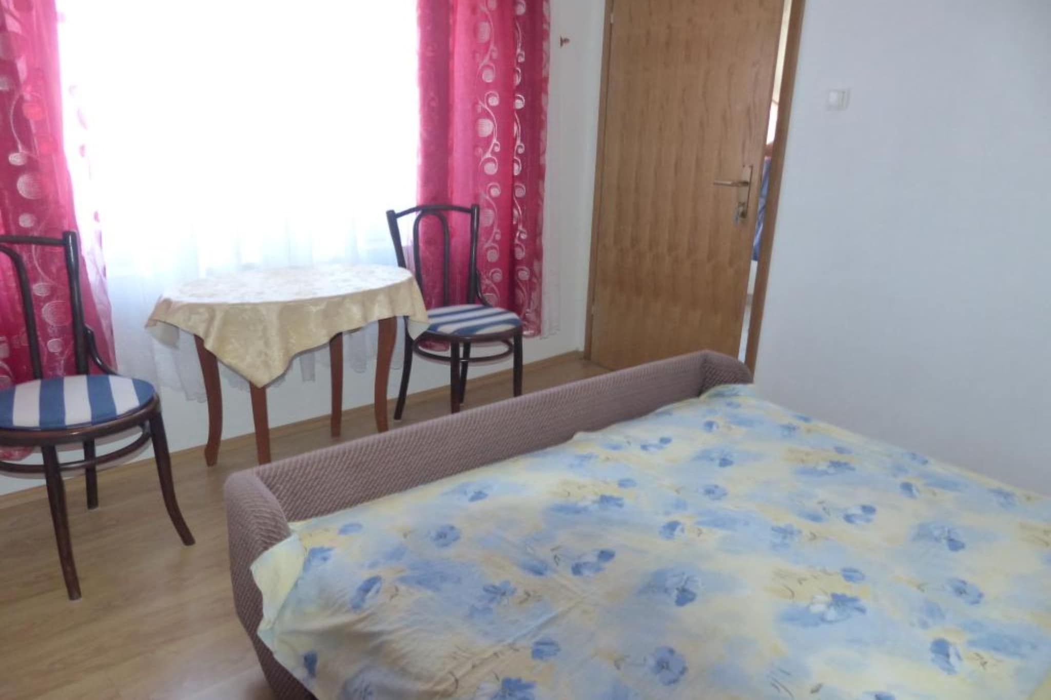 Apartments Tina - Double Room with Terrace and Sea view