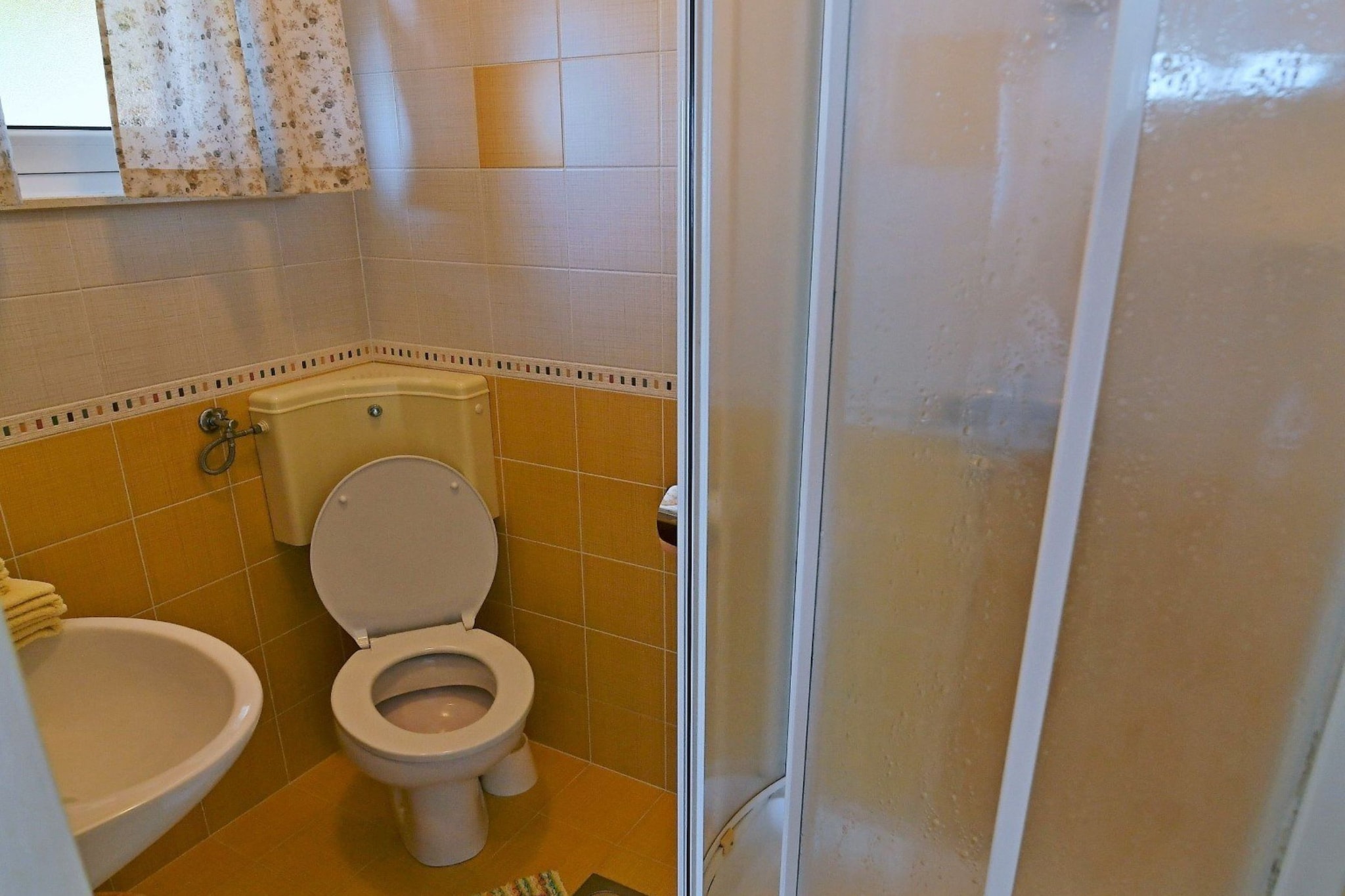 Scenic Retreat Rooms and Family Apartments - Double Room with Balcony and Sea View