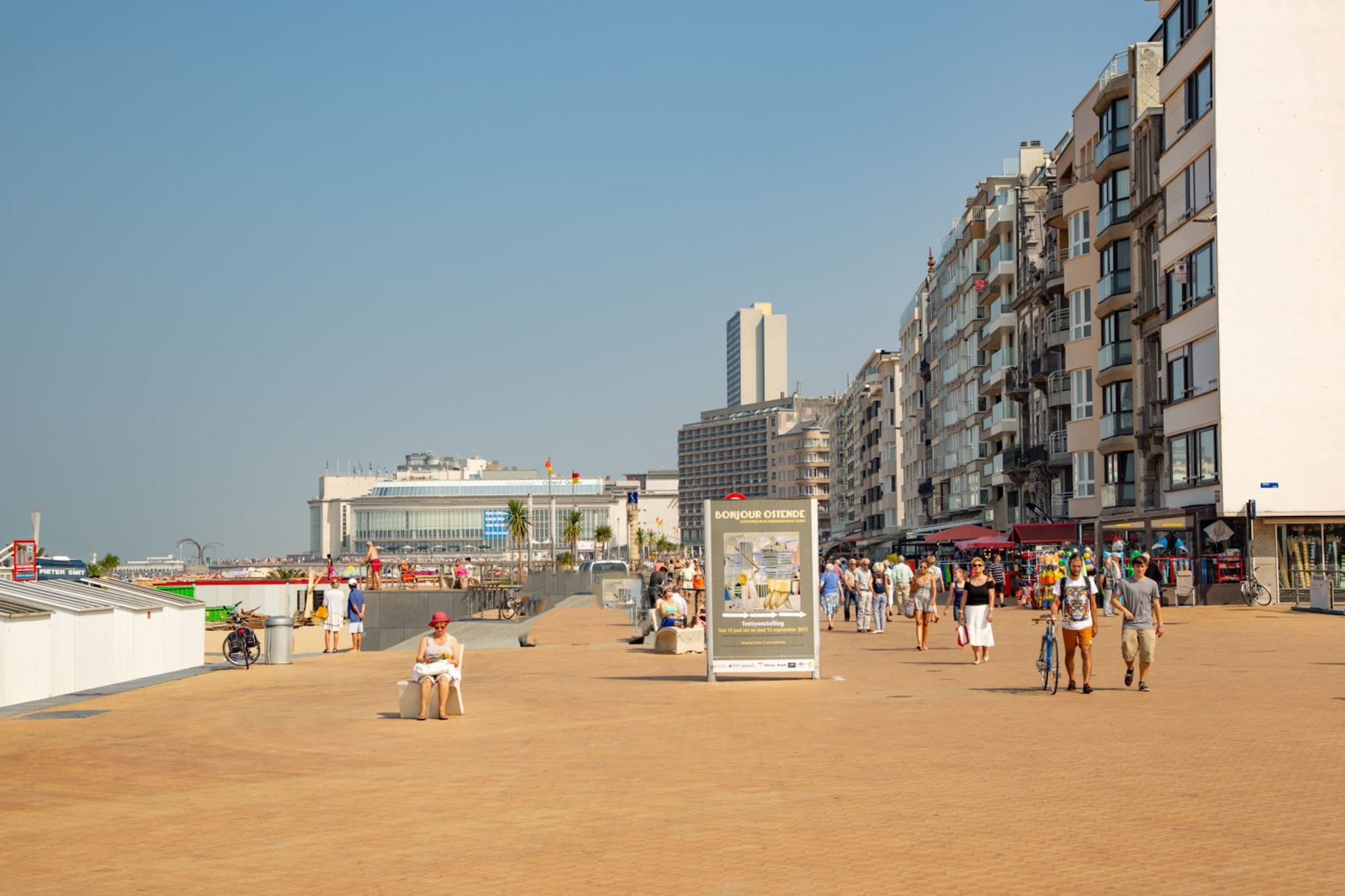 The Waves Sea-Gebieden zomer 1km