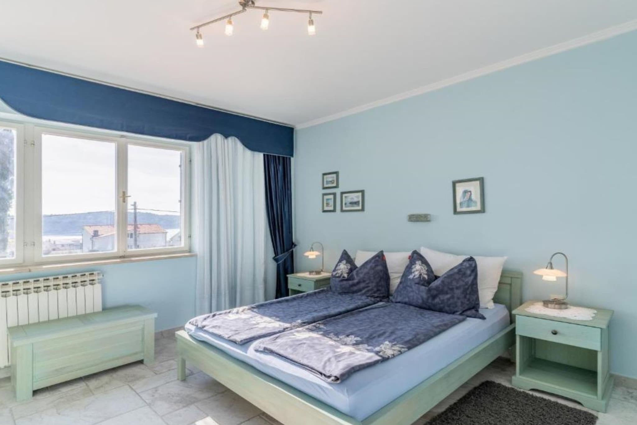 Beachside Serenity Apartments in Barbot - One Bedroom Apartment with Terrace (Owner BLUE)