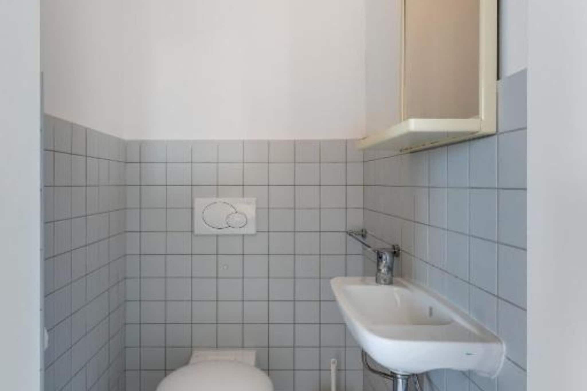 Beachside Serenity Apartments in Barbot - One Bedroom Apartment with Terrace (Owner BLUE)