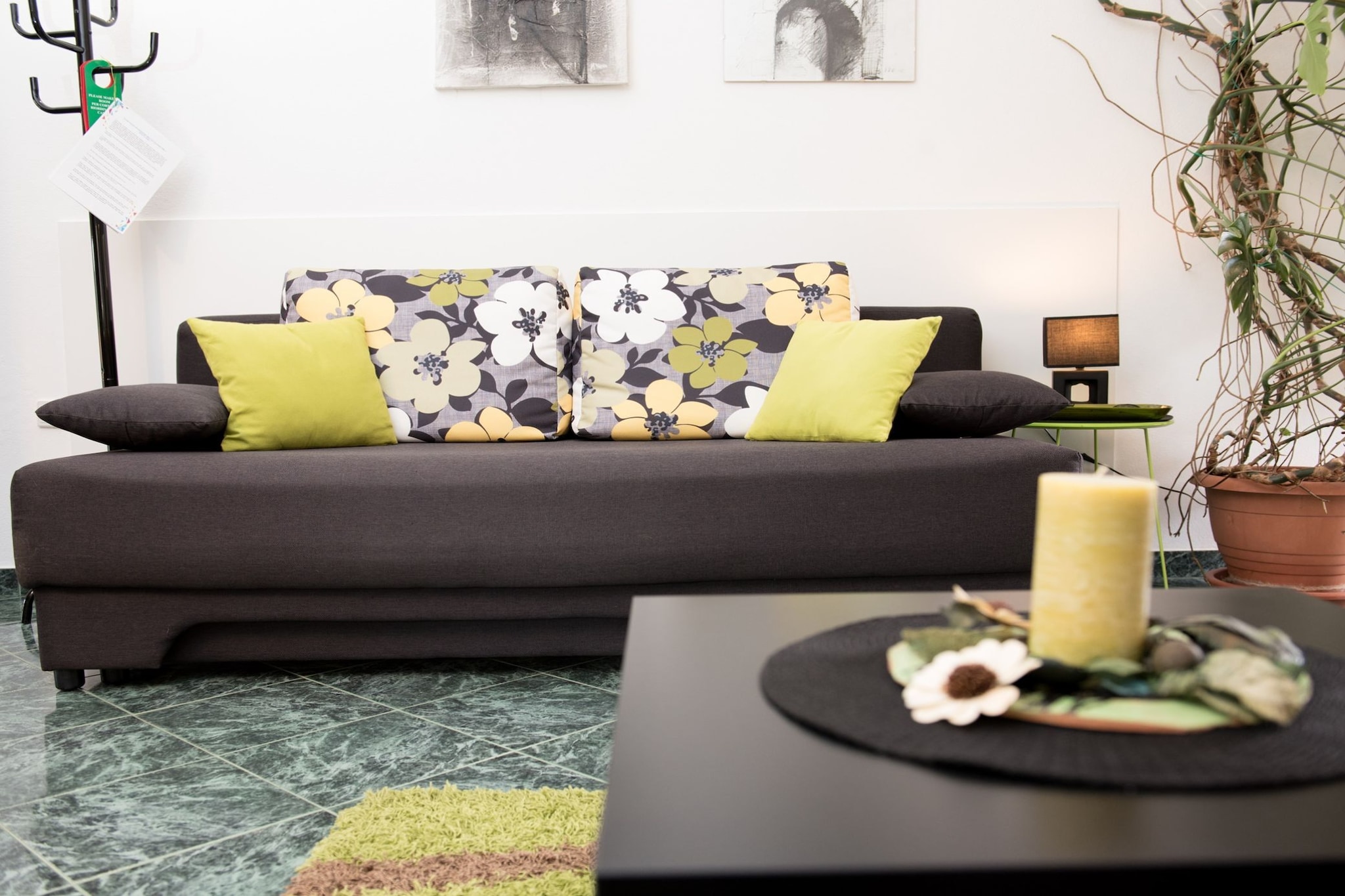 Stylish Lovran Sea View Apartments - Studio Apartment with Balcony and Sea View-Living room