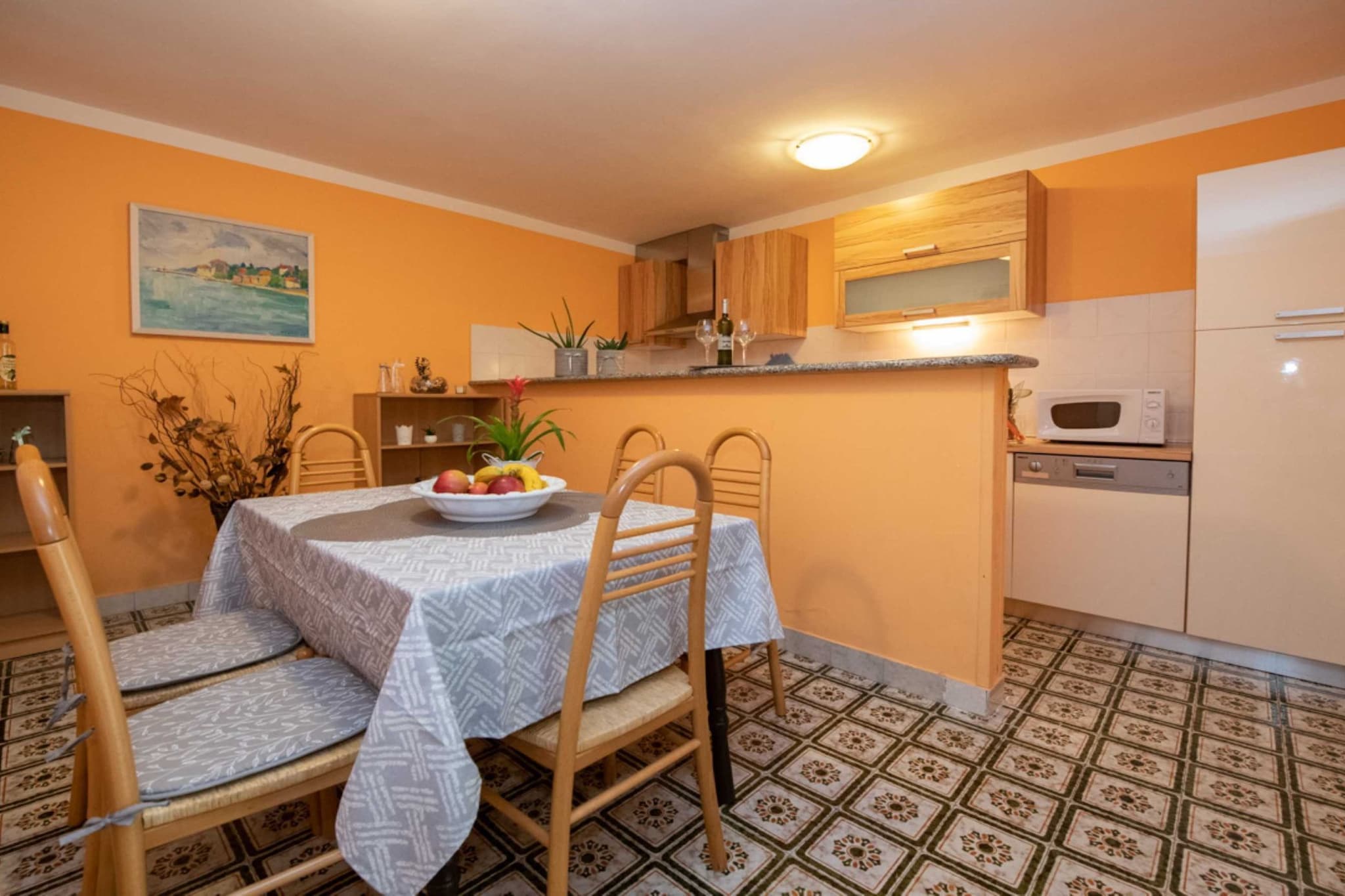 Elegant Opatija Apartments with Terrace  - One Bedroom Apartment with Terrace-Dining room