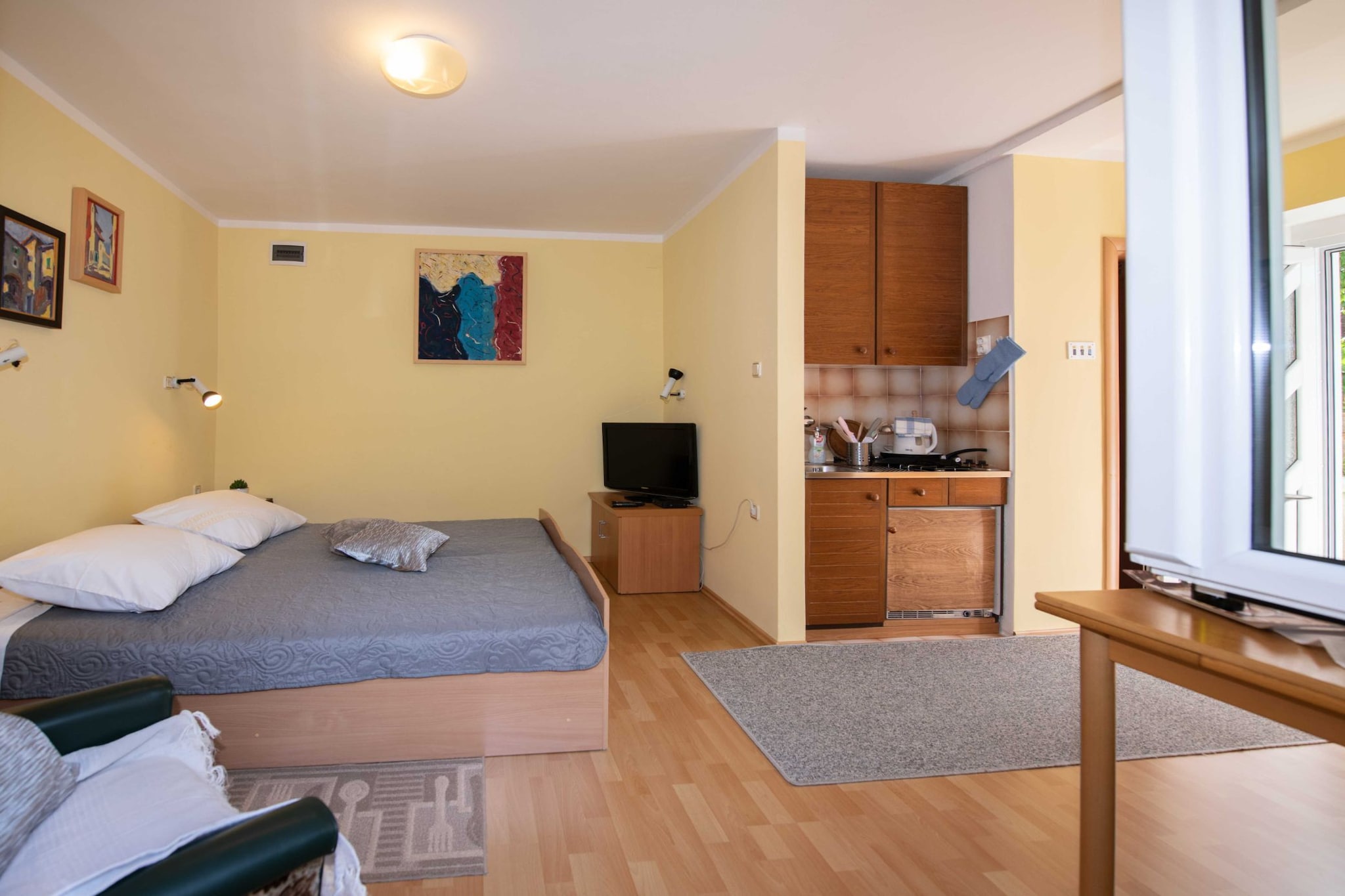 Elegant Opatija Apartments with Terrace - Studio Apartment with Terrace-Bedroom