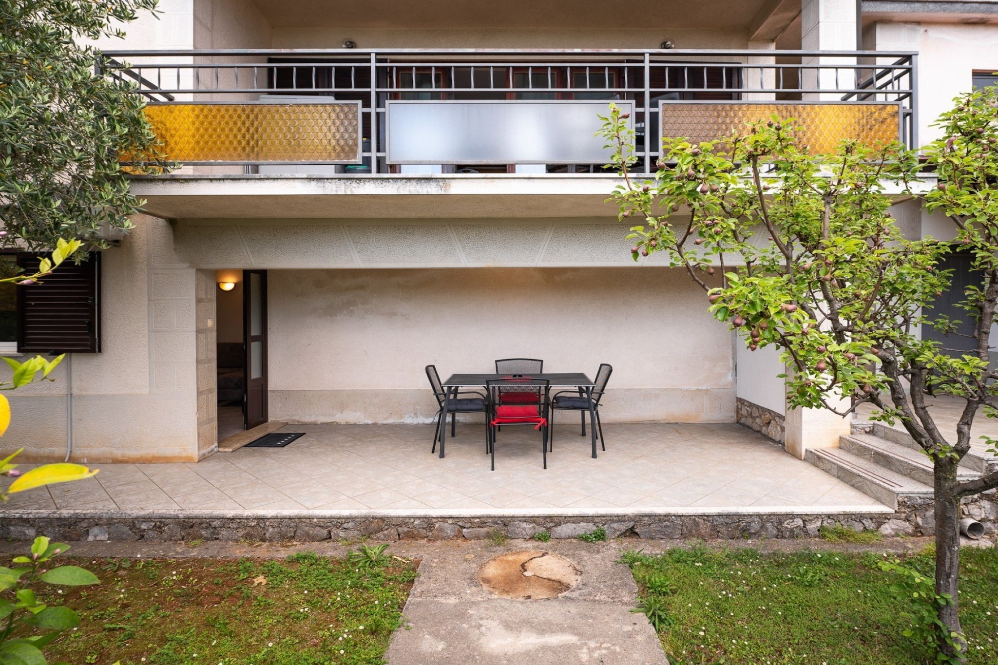 Charming Lovran Apartments with Wonderful Sea View - Two Bedroom Apartment-Außenbereich
