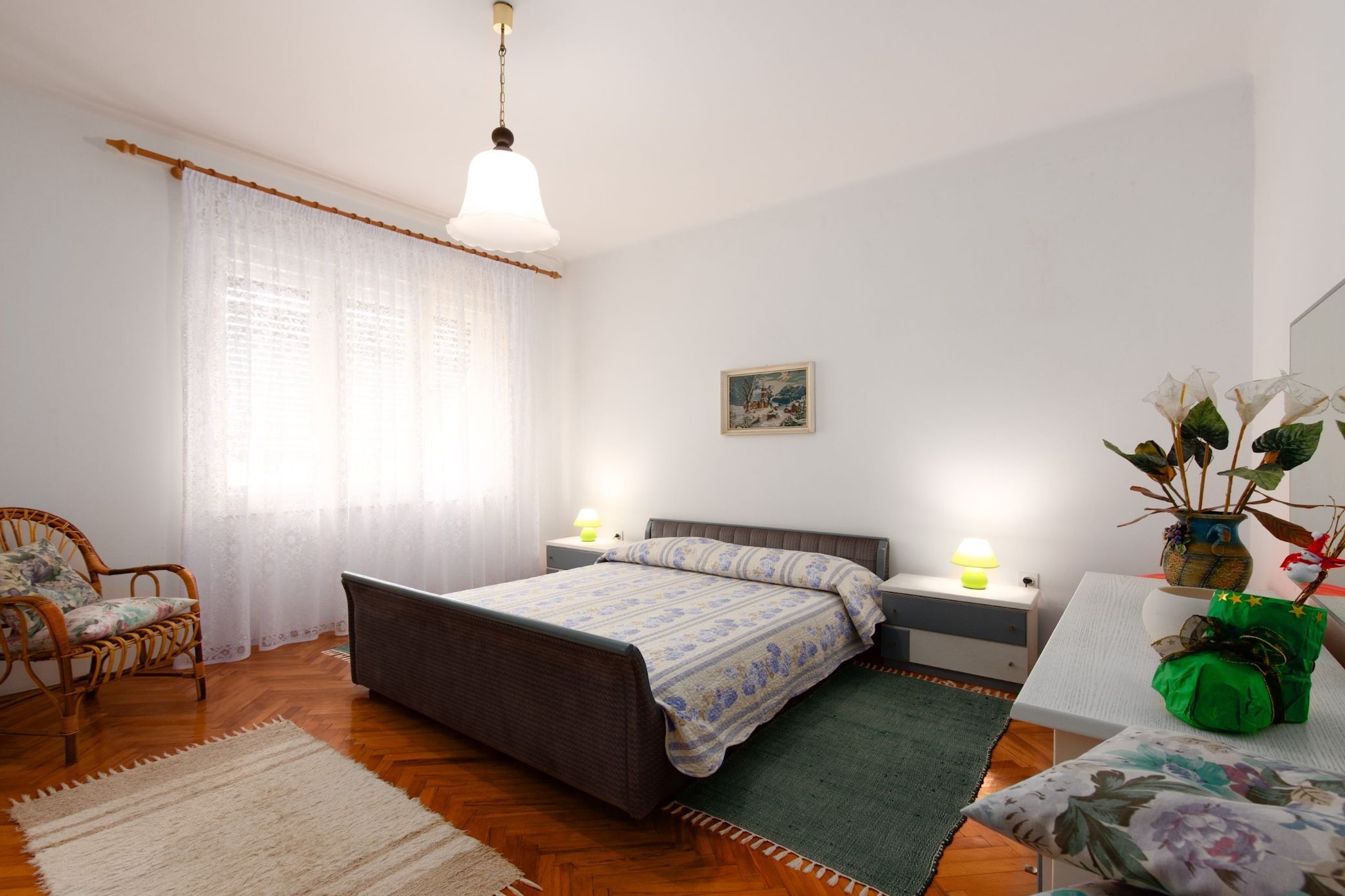 Elegant Lovran Apartment with Large Outdoor Area - One Bedroom Apartment with Sea View-Slaapkamer