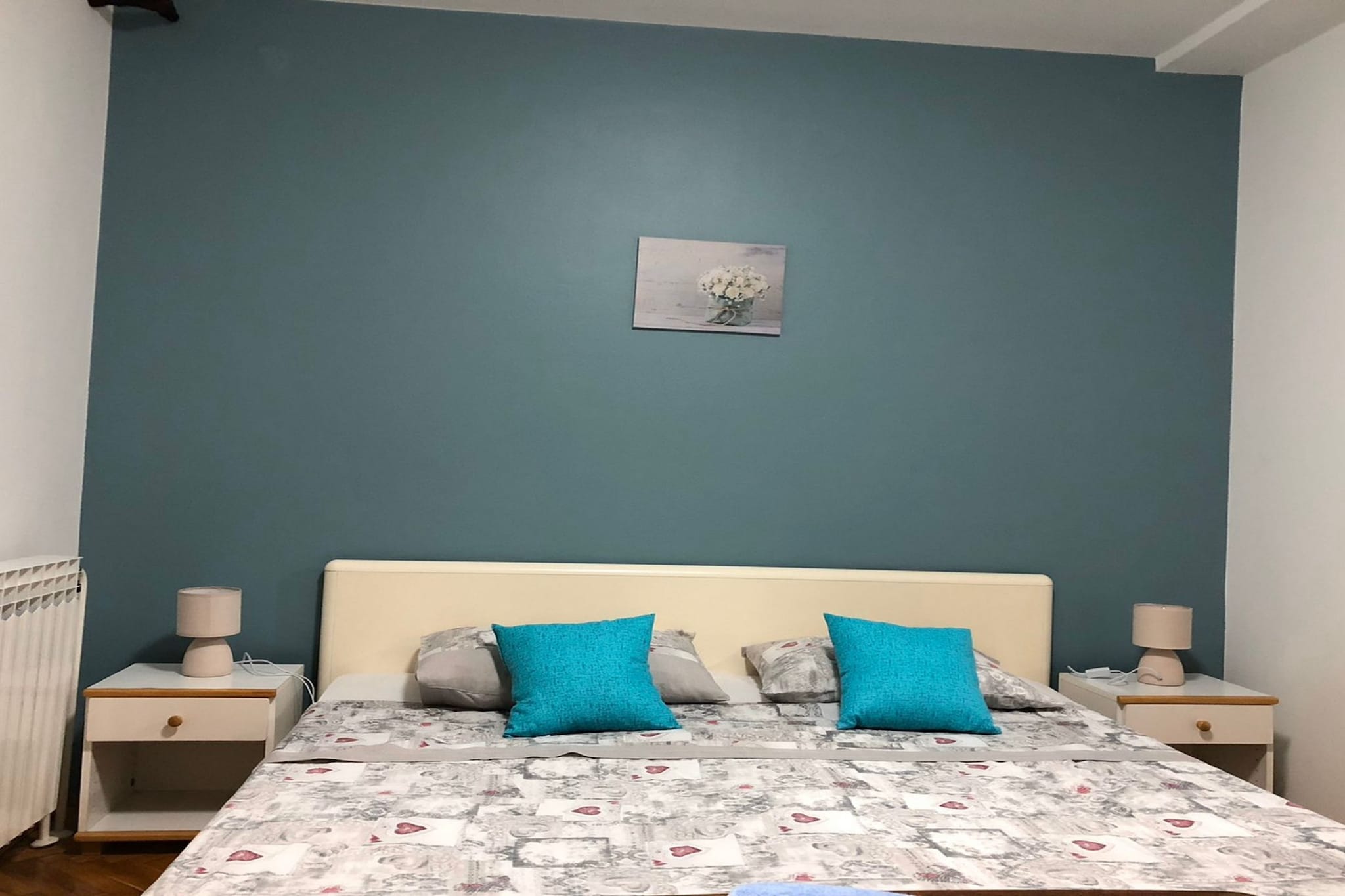 Chic and Cozy Brsec Apartment with Sea View - Two Bedroom Apartment with Sea View