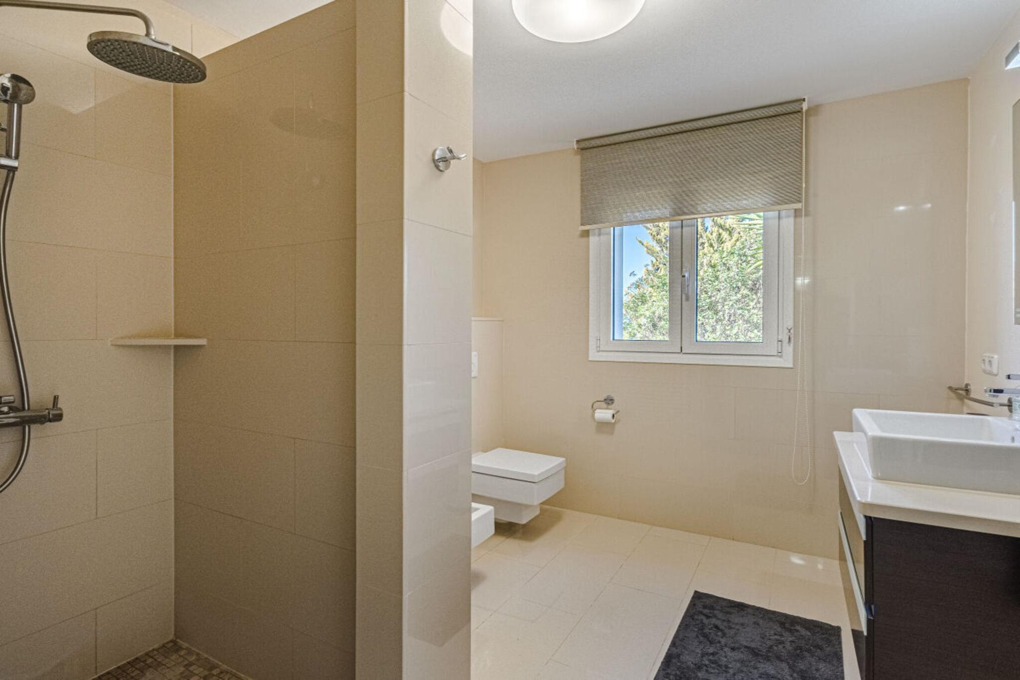 377942-Badkamer