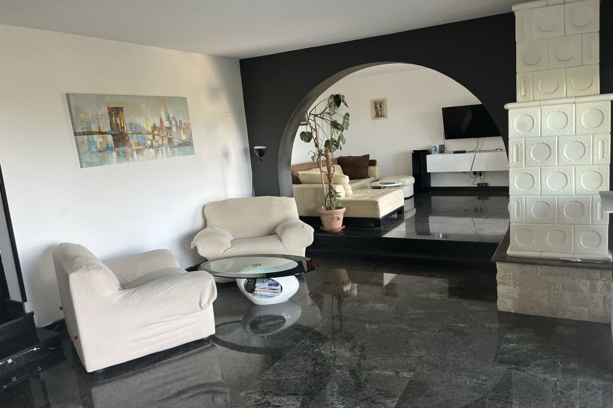 Tranquil Spacious Villa with Private Pool - Five Bedroom Villa with Balconies